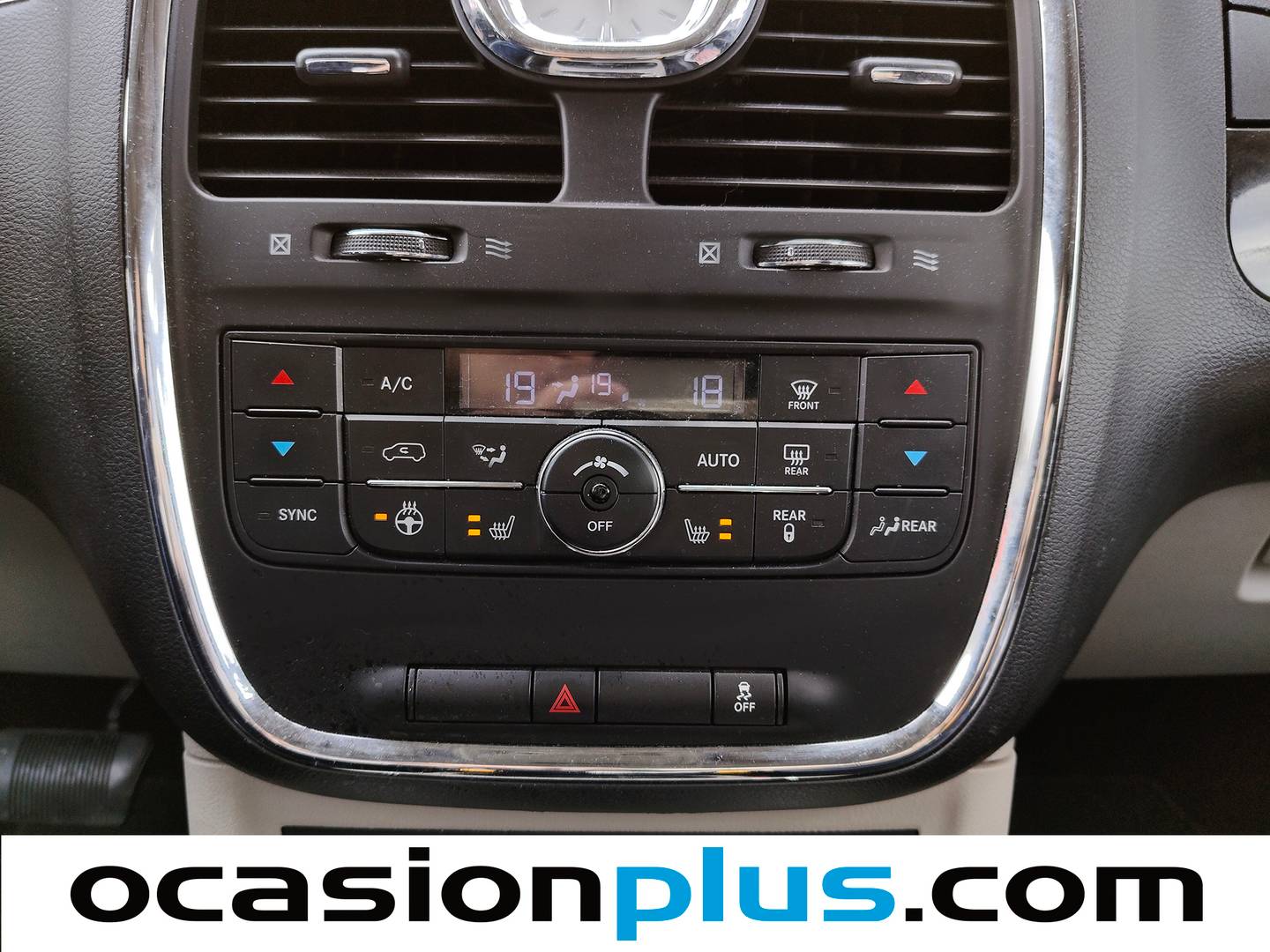 Lancia Voyager Lancia Voyager 2.8 CRD PLATINUM  (177 CV) 7 Plazas km 0