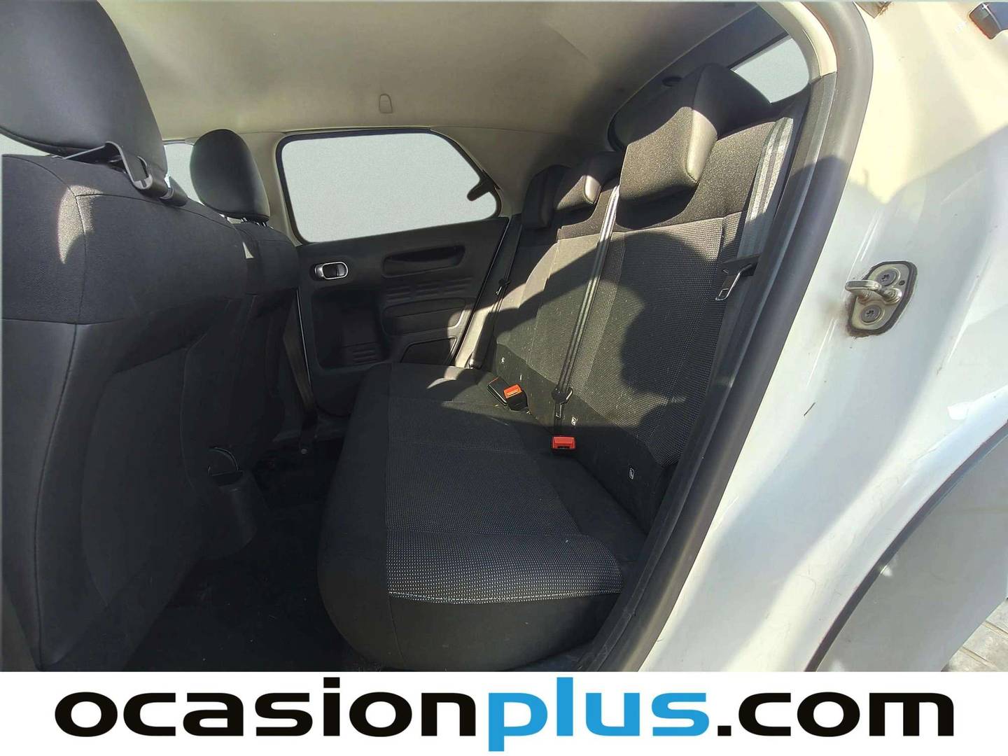 Foto asientos traseros Citroën C4 Cactus Citroën C4 Cactus PureTech 82 Feel (82 CV)