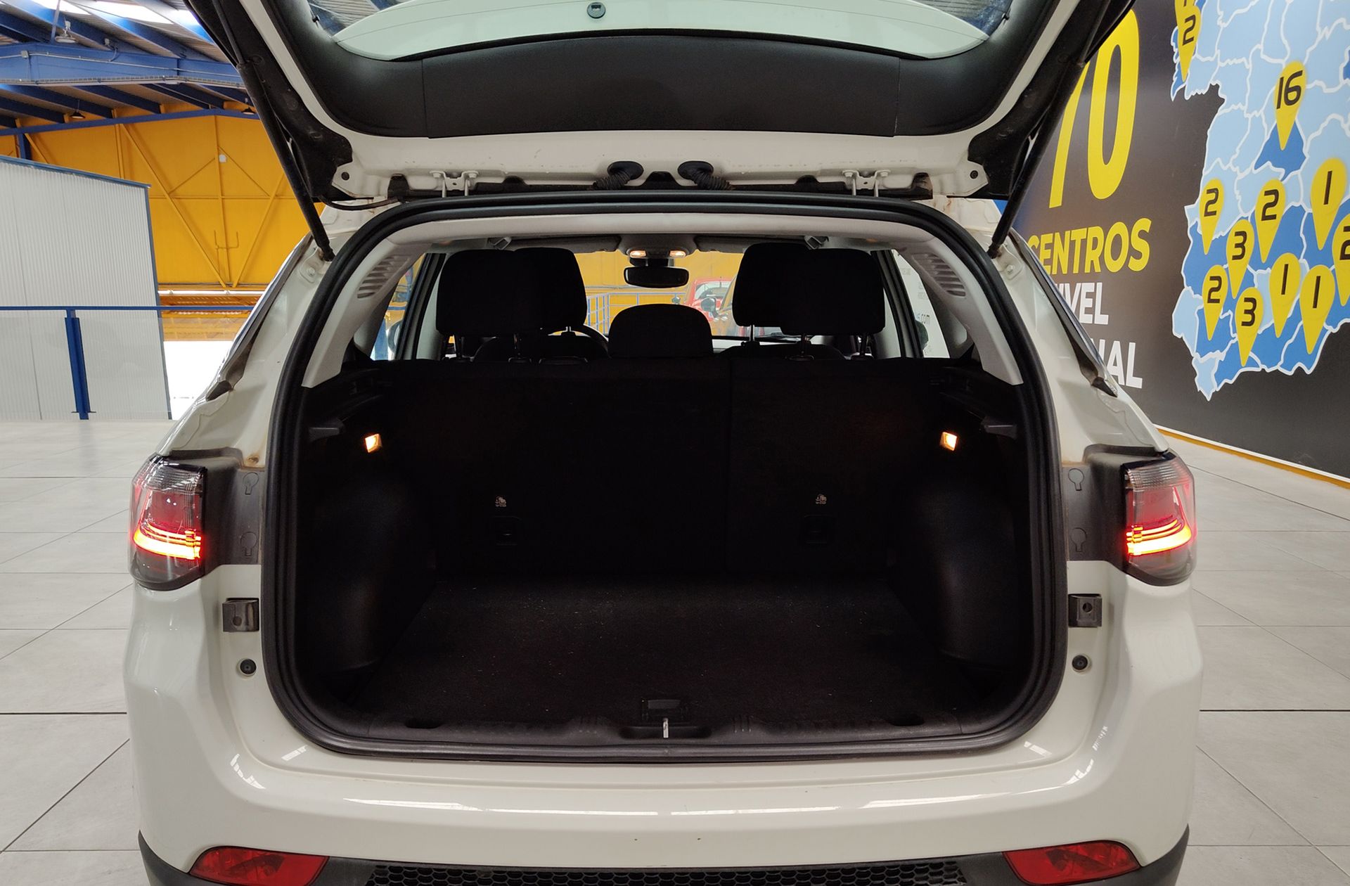 Jeep Compass 1.3 Gse T4 Longitude FWD - foto 16