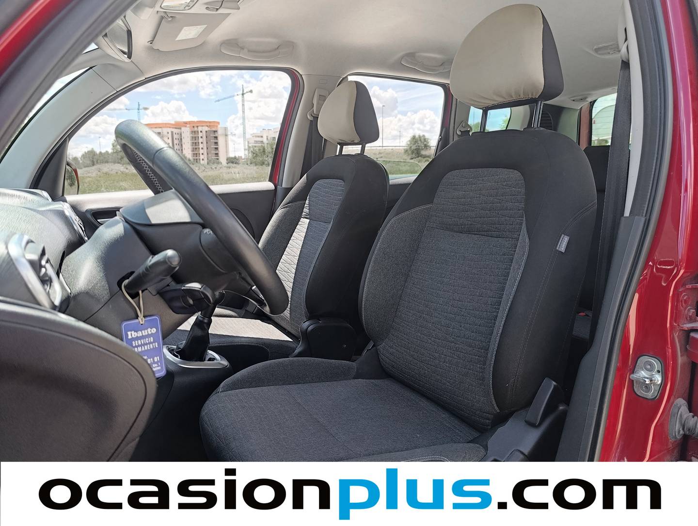 Foto asientos delanteros Citroën C3 Picasso Citroën C3 Picasso PureTech 110 Feel Edition (110 CV)