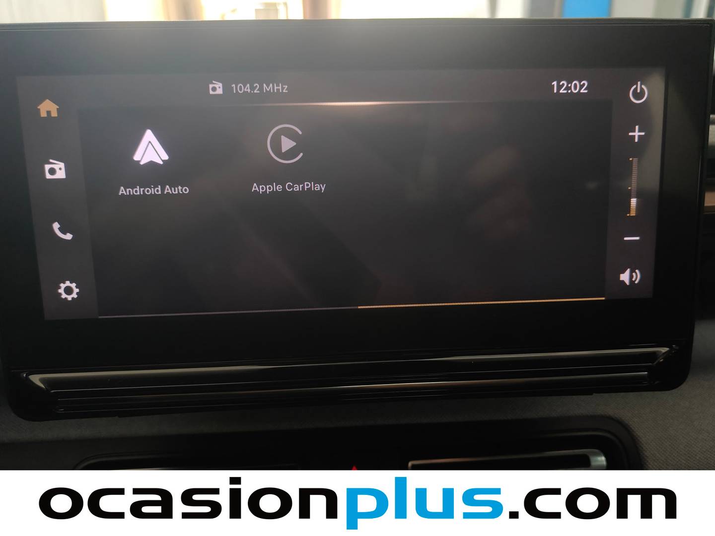 Extras y acabados del Citroën C3 Aircross Citroën C3 Aircross Hybrid 145 Plus e-DCS6 (145 CV)