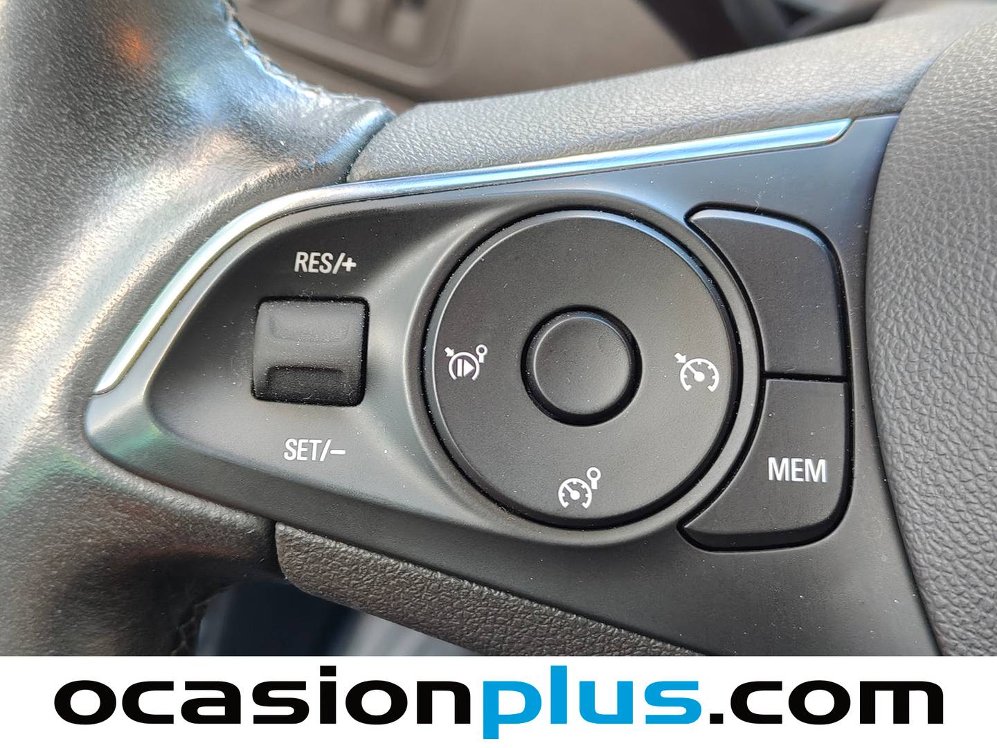 Opel Crossland Opel Crossland 1.2 Elegance Auto (130 CV) 130cv