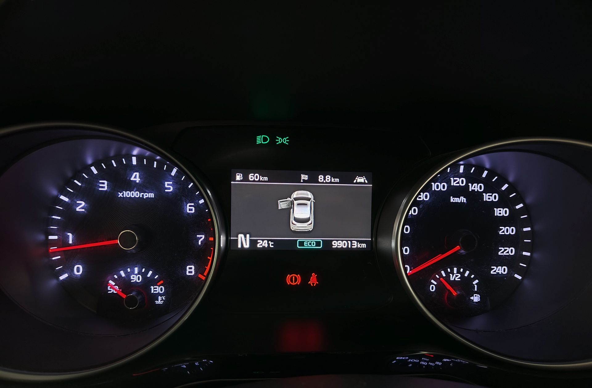Kia XCeed 1.5 MHEV iMT Tech - foto 23