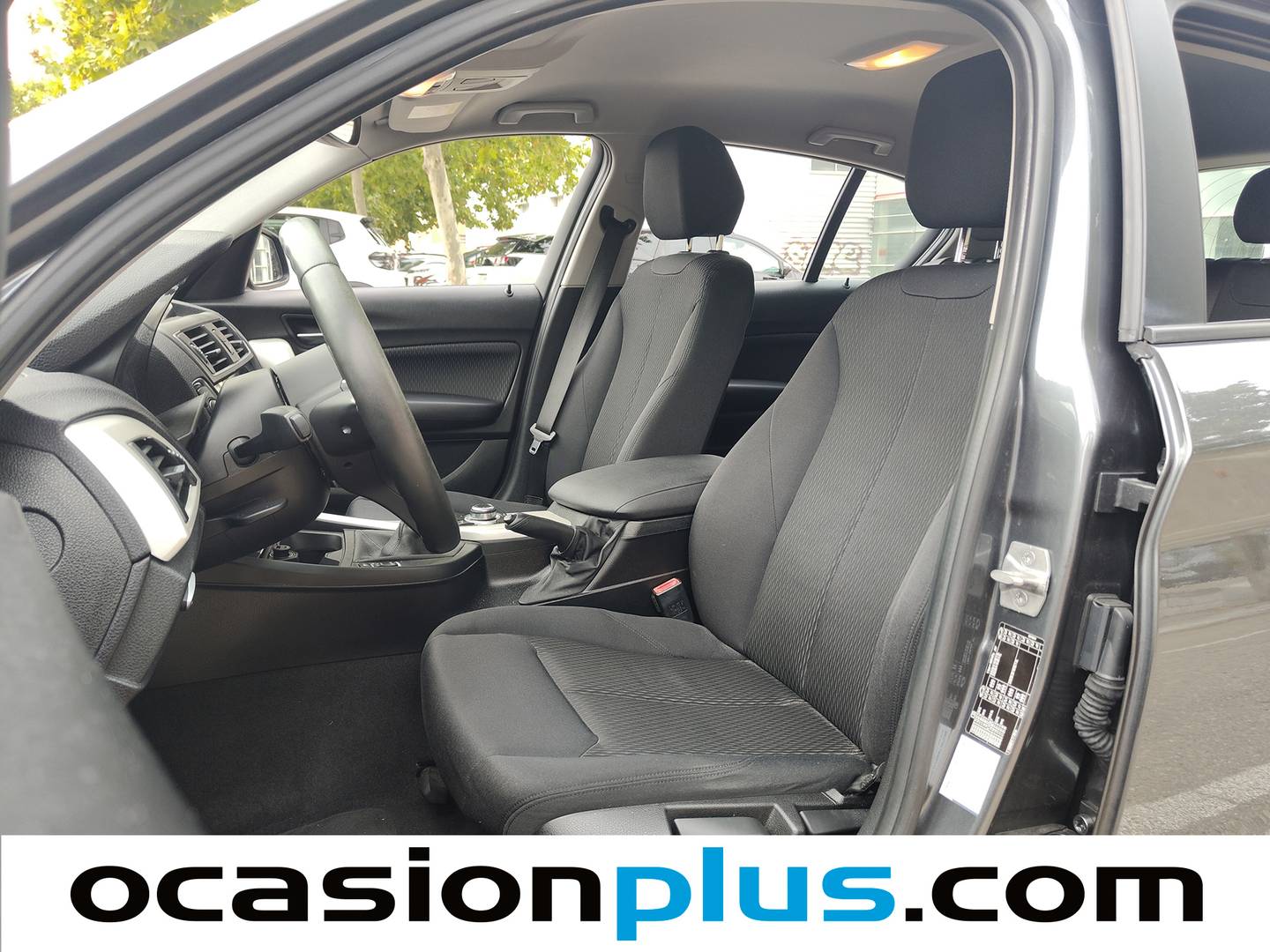 Foto asientos delanteros BMW Serie 1 BMW Serie 1 116d (116 CV)
