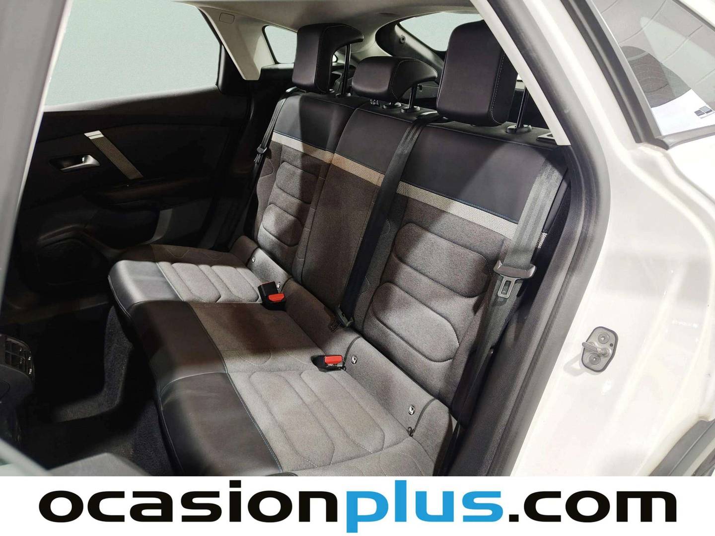 Foto Citroën C4 Citroen C4 PureTech 130 S&S 6v Feel Pack (130 CV)