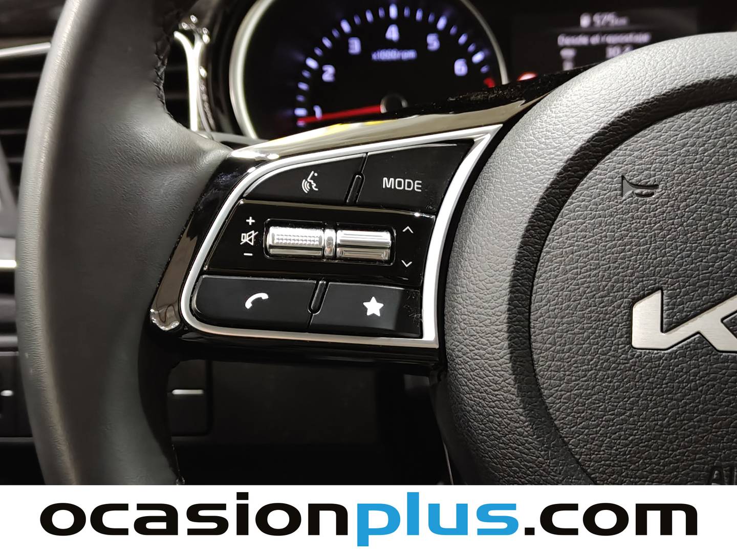 Foto KIA XCeed Kia XCeed 1.5 MHEV iMT Tech (140 CV)