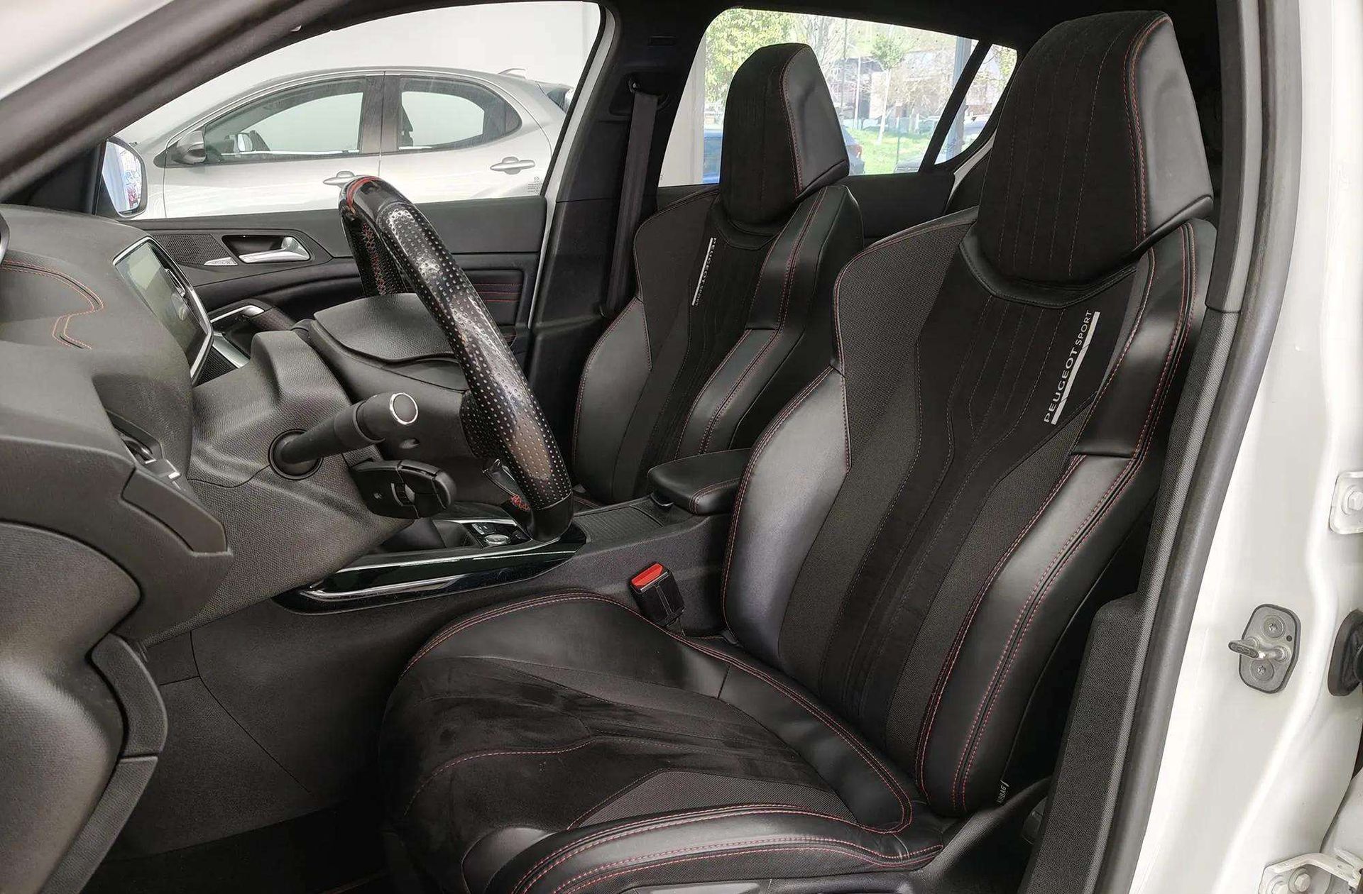 Peugeot 308 1.6 GTI - foto 14