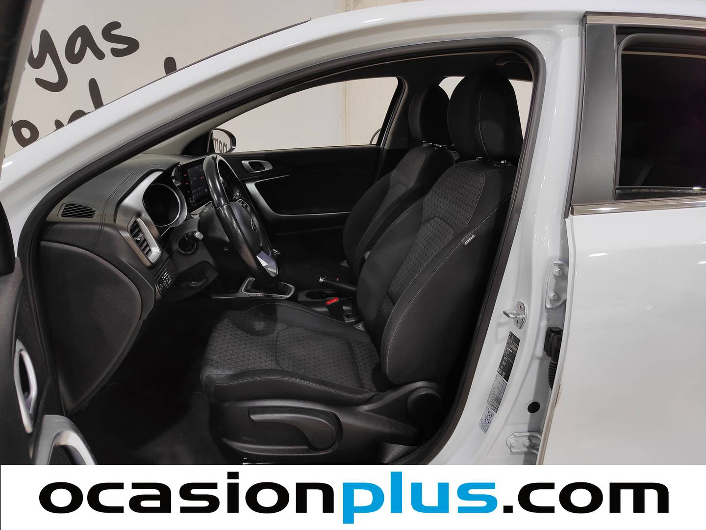 Foto KIA Ceed Kia Ceed 1.0 T-GDI Drive (100 CV)