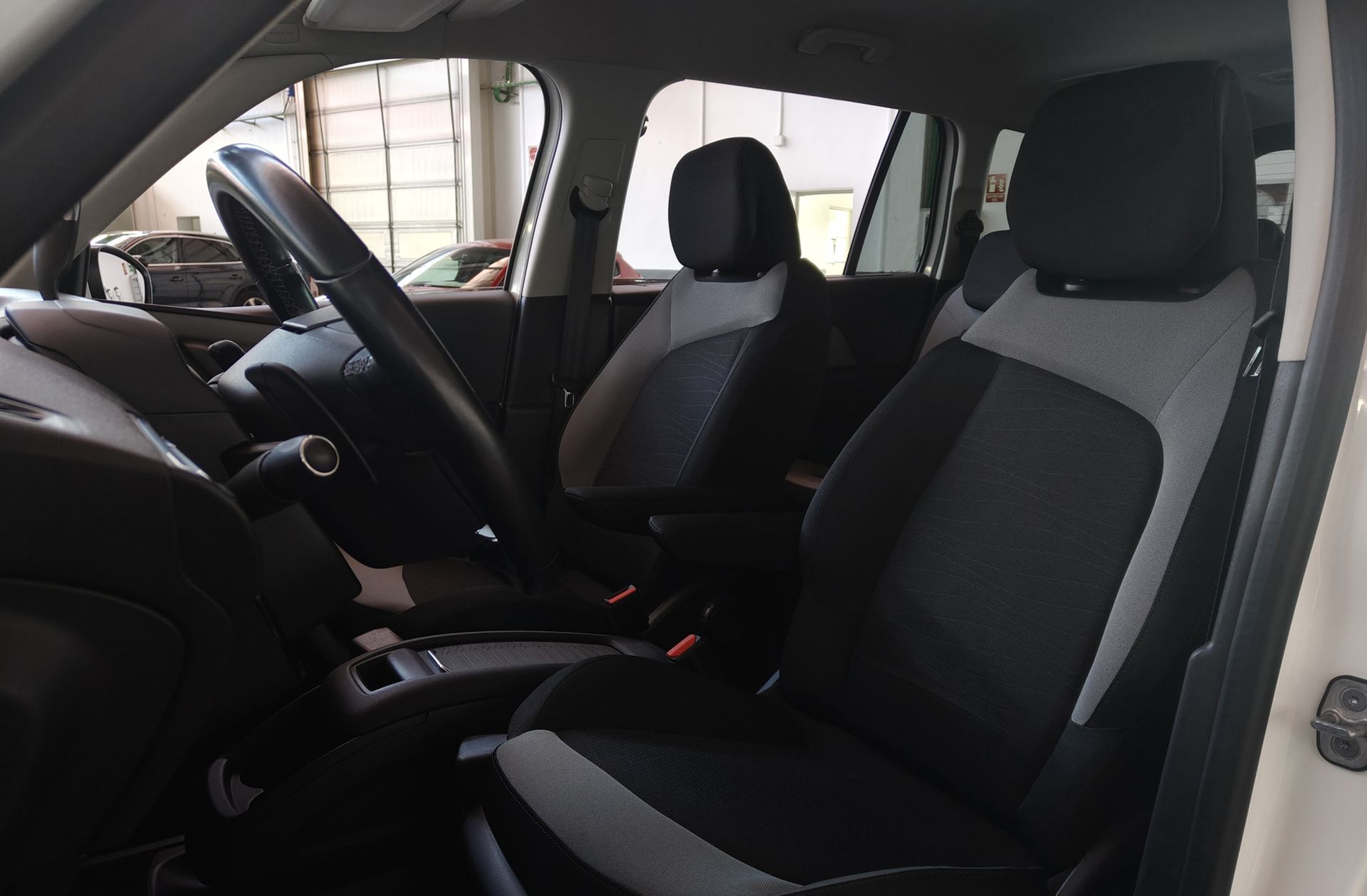 Citroën C4 Grand Picasso 1.6 THP Feel Edition 7 plazas - foto 11