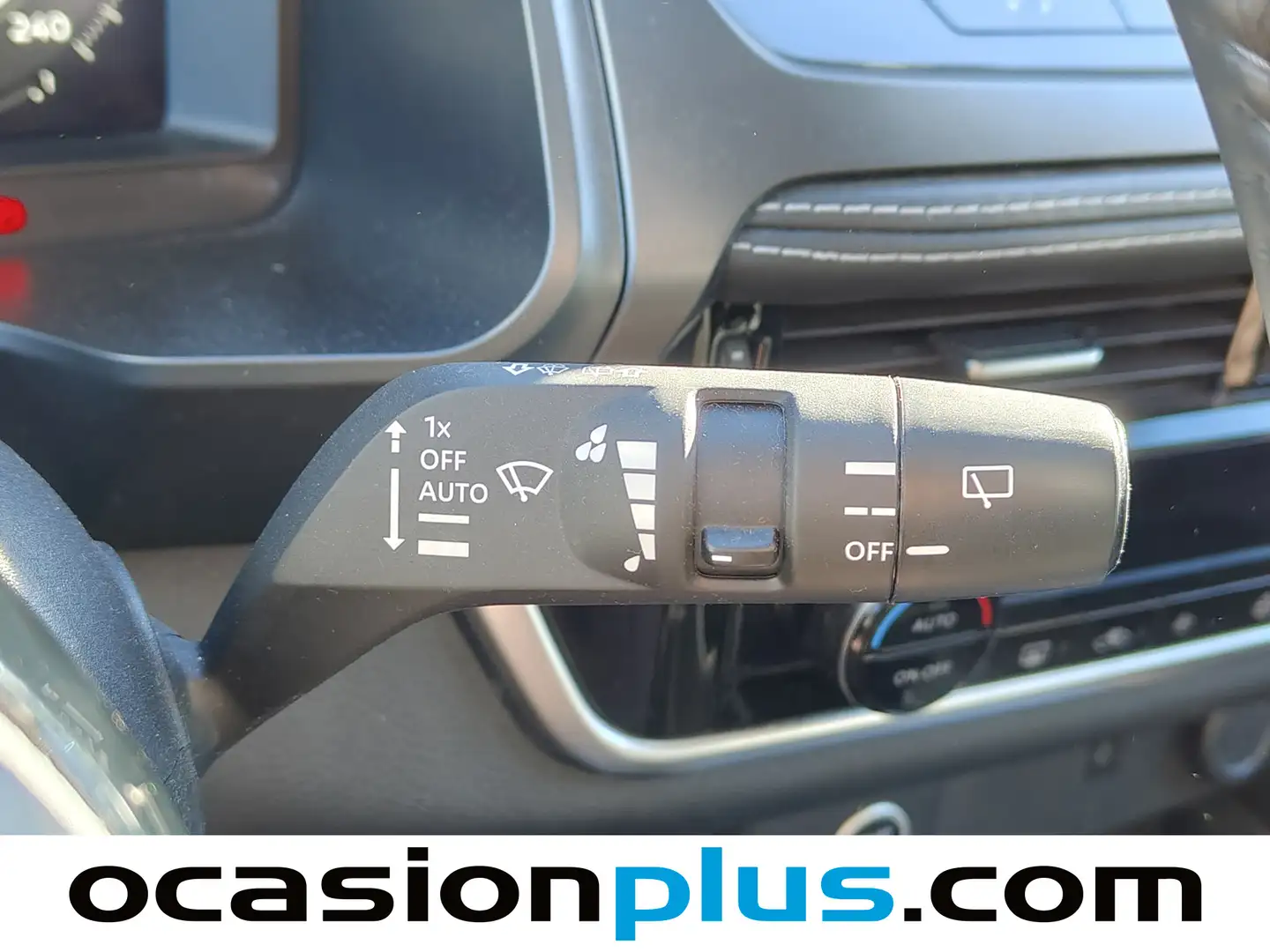 Foto Nissan QASHQAI Nissan Qashqai DIG-T 160 N-Connecta Xtronic DCT (158 CV)