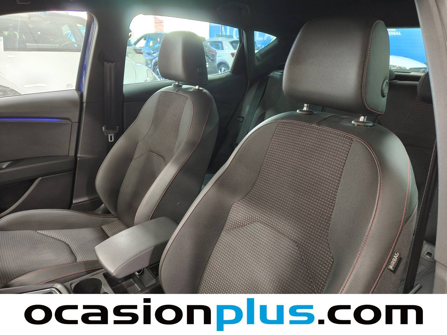 Extras y acabados del Seat León Seat León 1.5 TSI S&S FR Fast Edition DSG (150 CV)