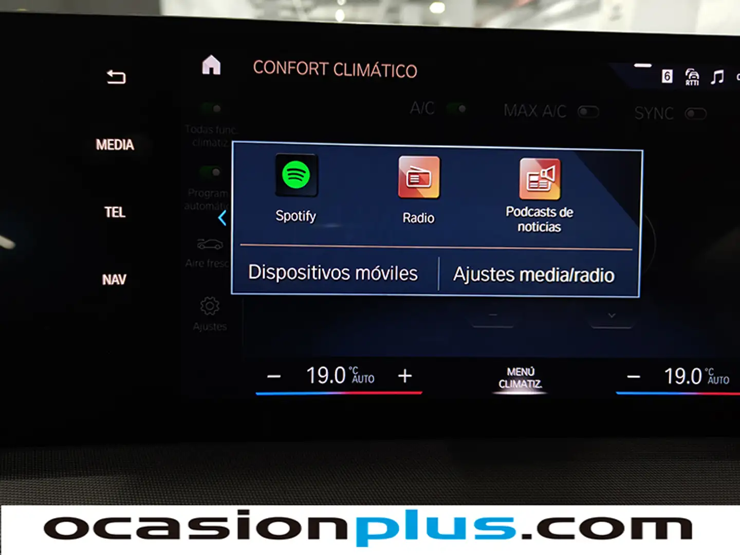 Foto BMW Serie 2 Active Tourer BMW Serie 2 218i Active Tourer (136 CV)