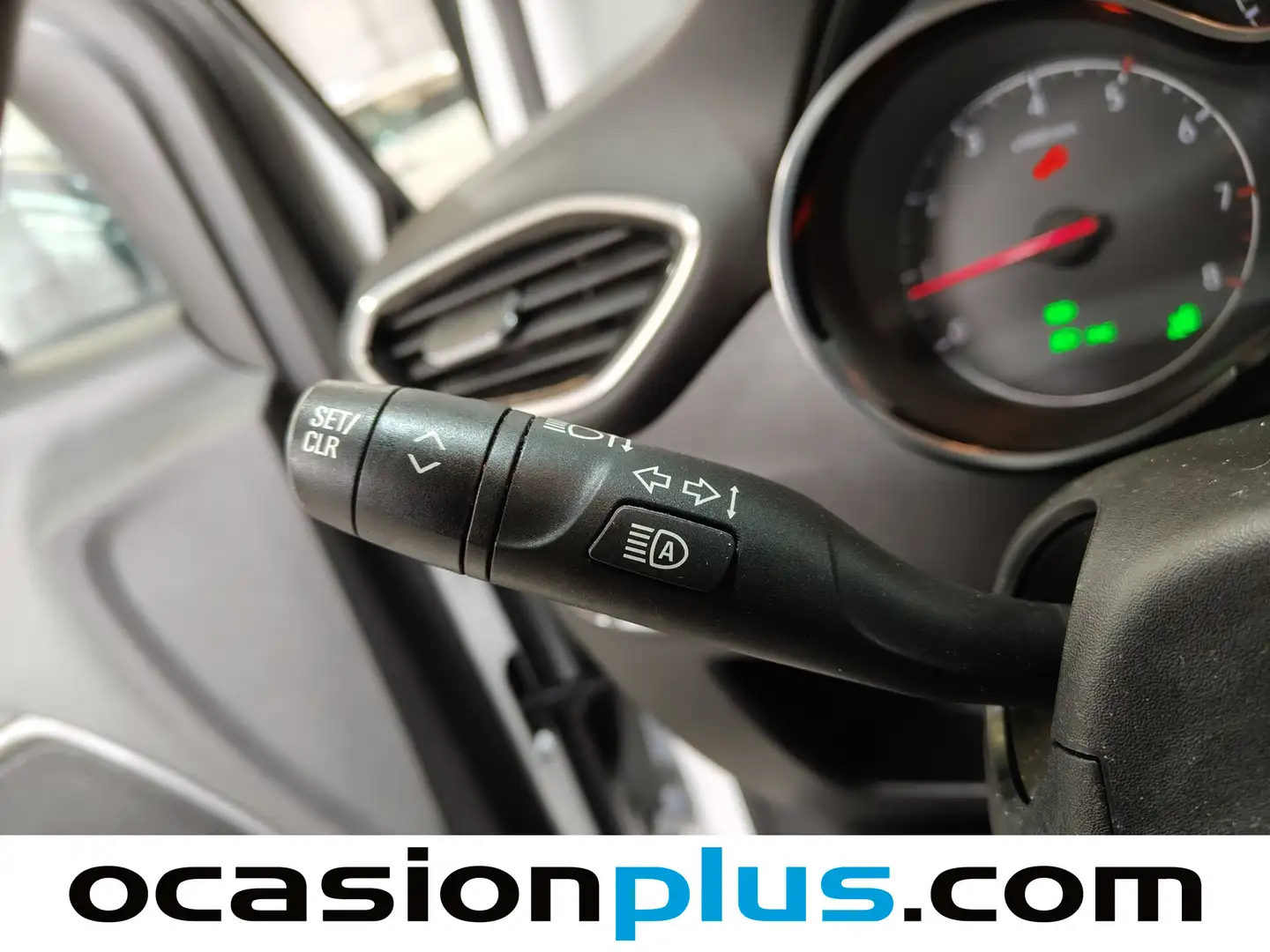 Foto Opel Crossland X Opel Crossland X 1.2 Innovation (130 CV)