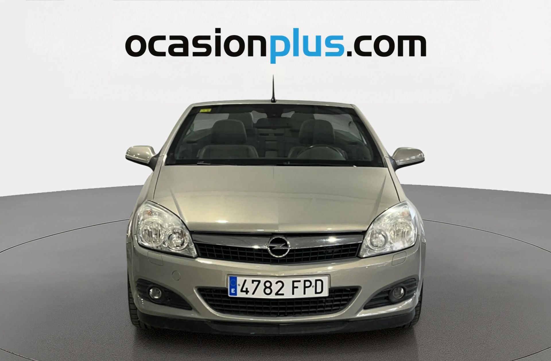 Opel Astra 1.8 Twin Top Cosmo - foto 11