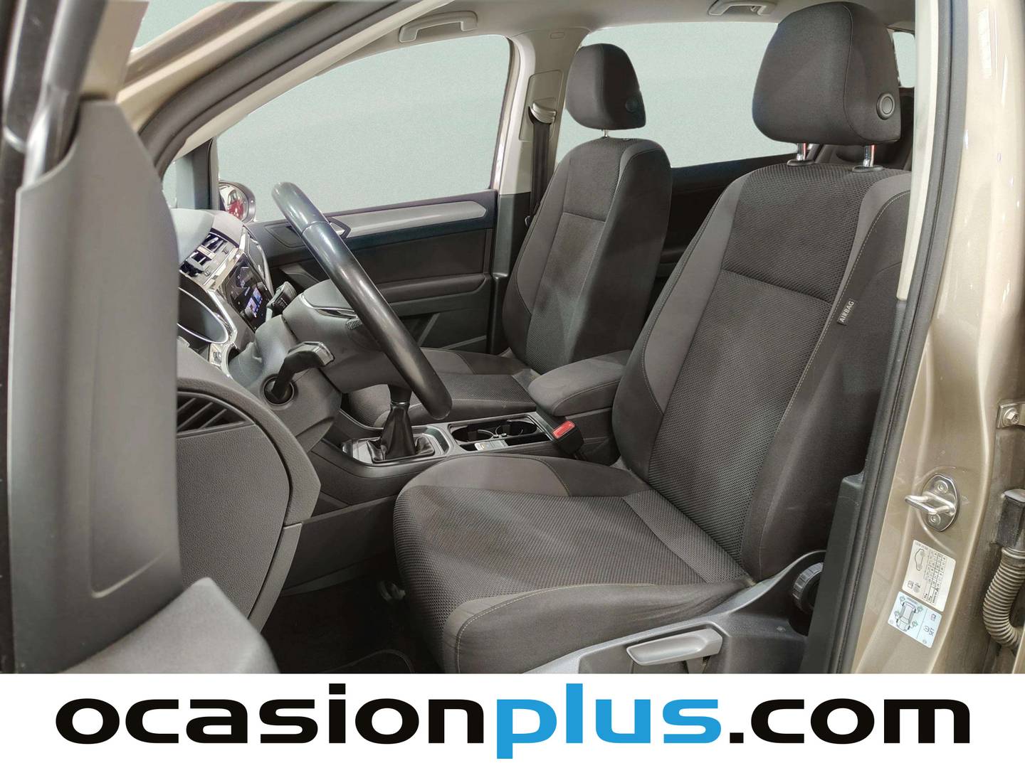 Foto asientos delanteros Volkswagen Touran Volkswagen Touran Business & Navi 1.6 TDI (115 CV) 7 plazas
