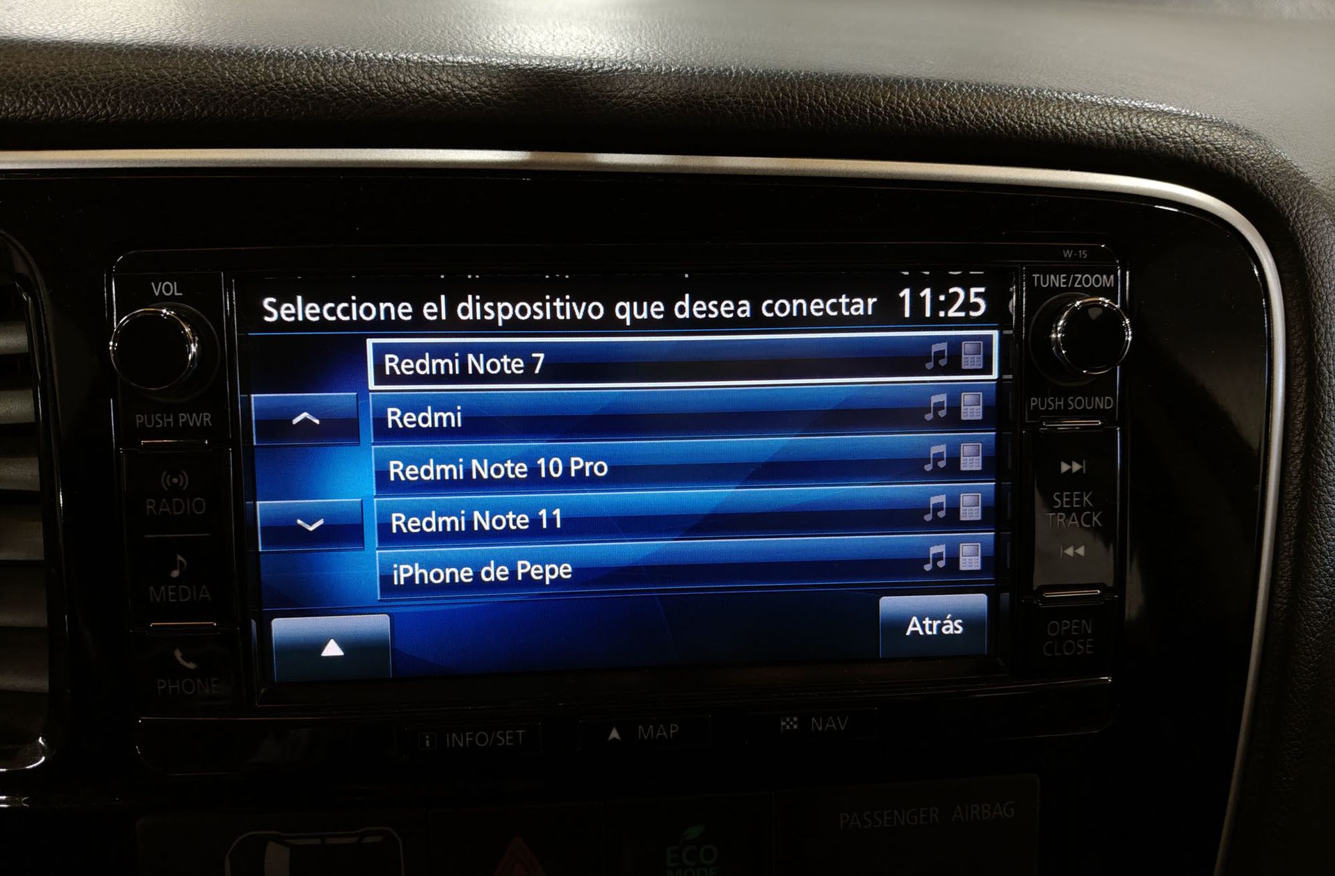 Mitsubishi Outlander 220 DI-D Motion 2WD - foto 27