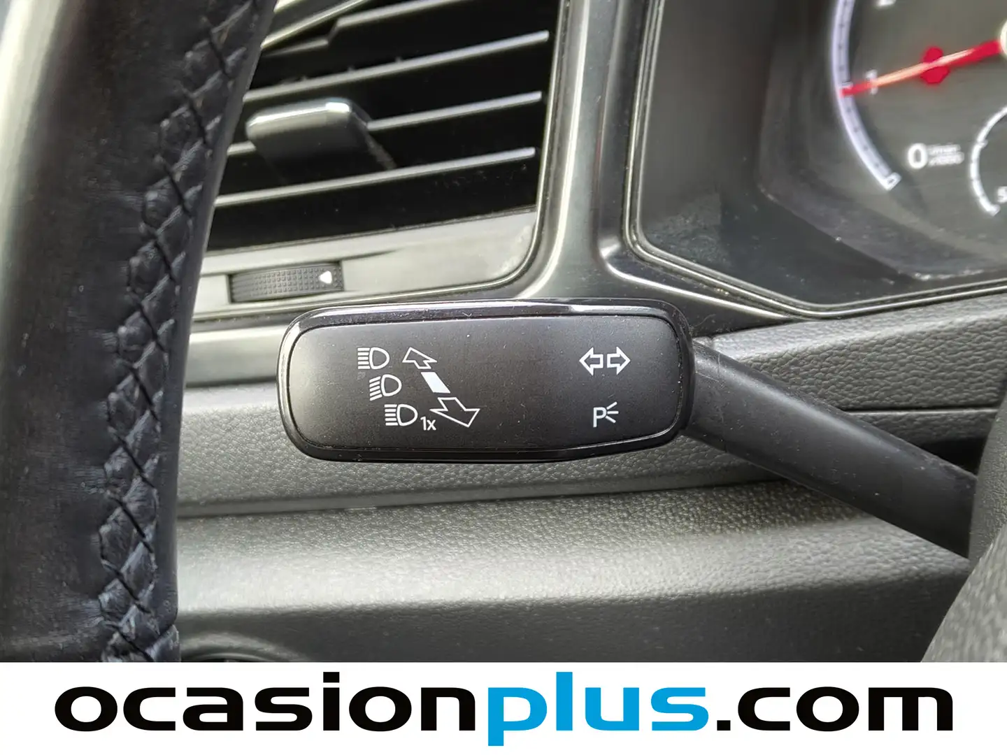 Foto Volkswagen T-Roc Volkswagen T-Roc Edition 1.0 TSI (110 CV)