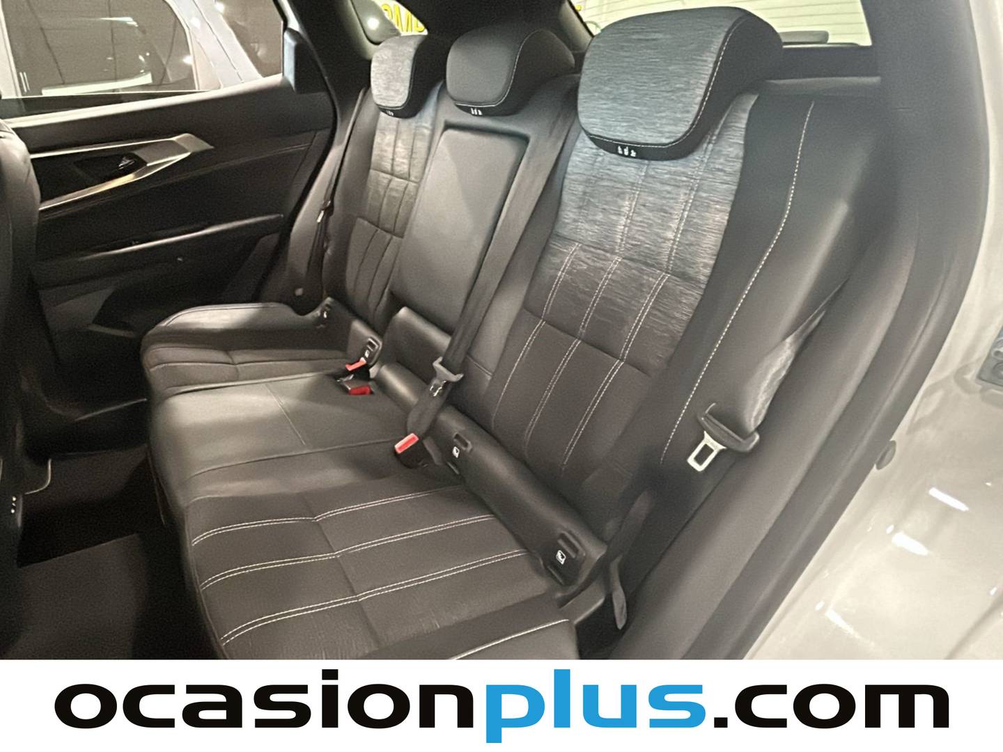 Foto asientos traseros Renault Austral Renault Austral Techno Mild Hybrid Auto (158 CV)