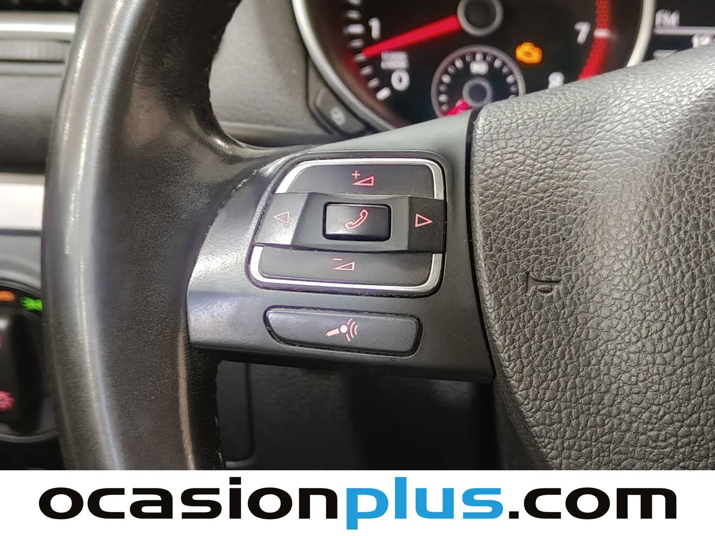 Equipamiento del Volkswagen Golf Volkswagen Golf Advance 1.2 TSI  (105 CV)