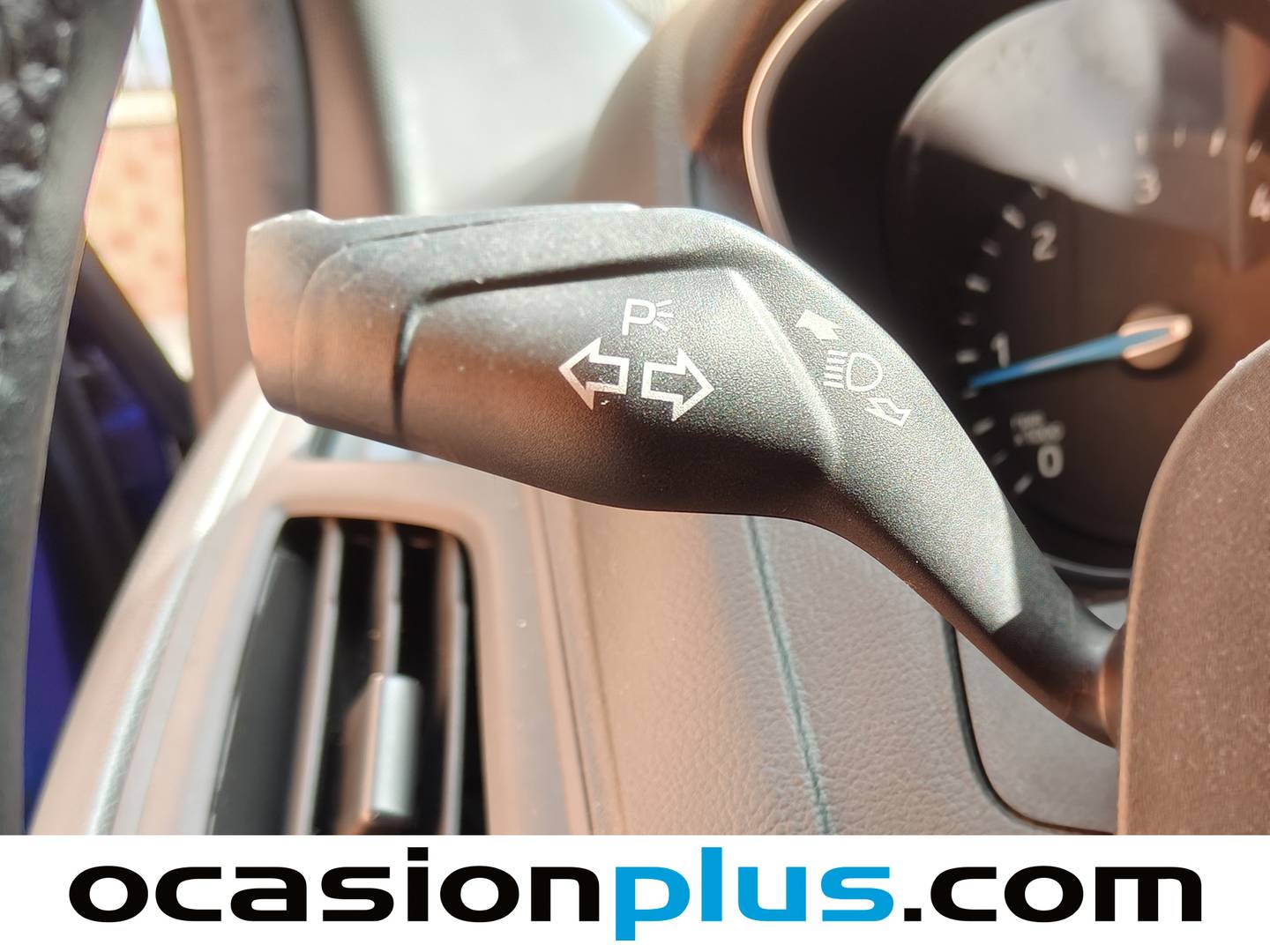 Foto Ford Focus Ford Focus 1.5 TDCI ST-Line (120 CV)