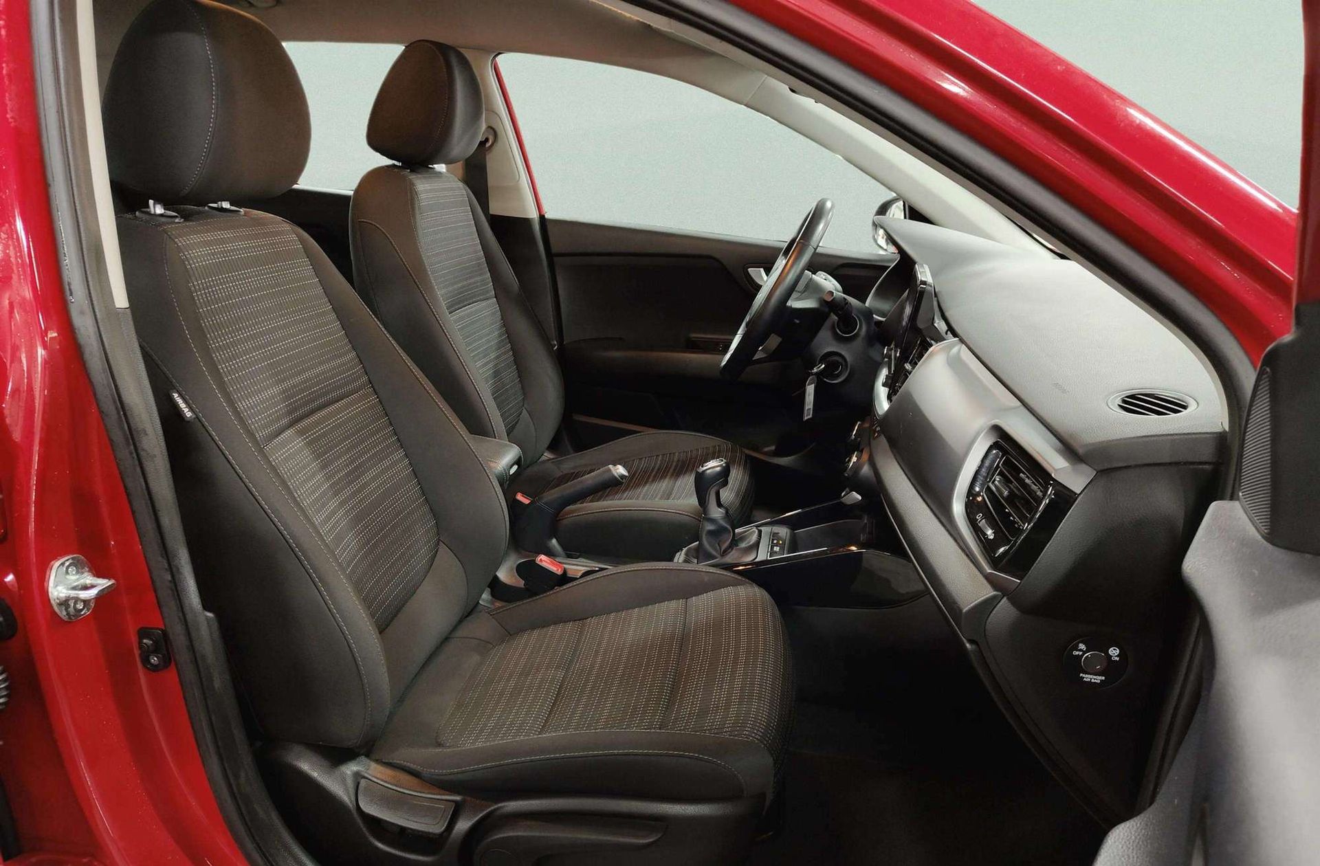 Kia Stonic 1.0 T-GDi MHEV Drive - foto 19