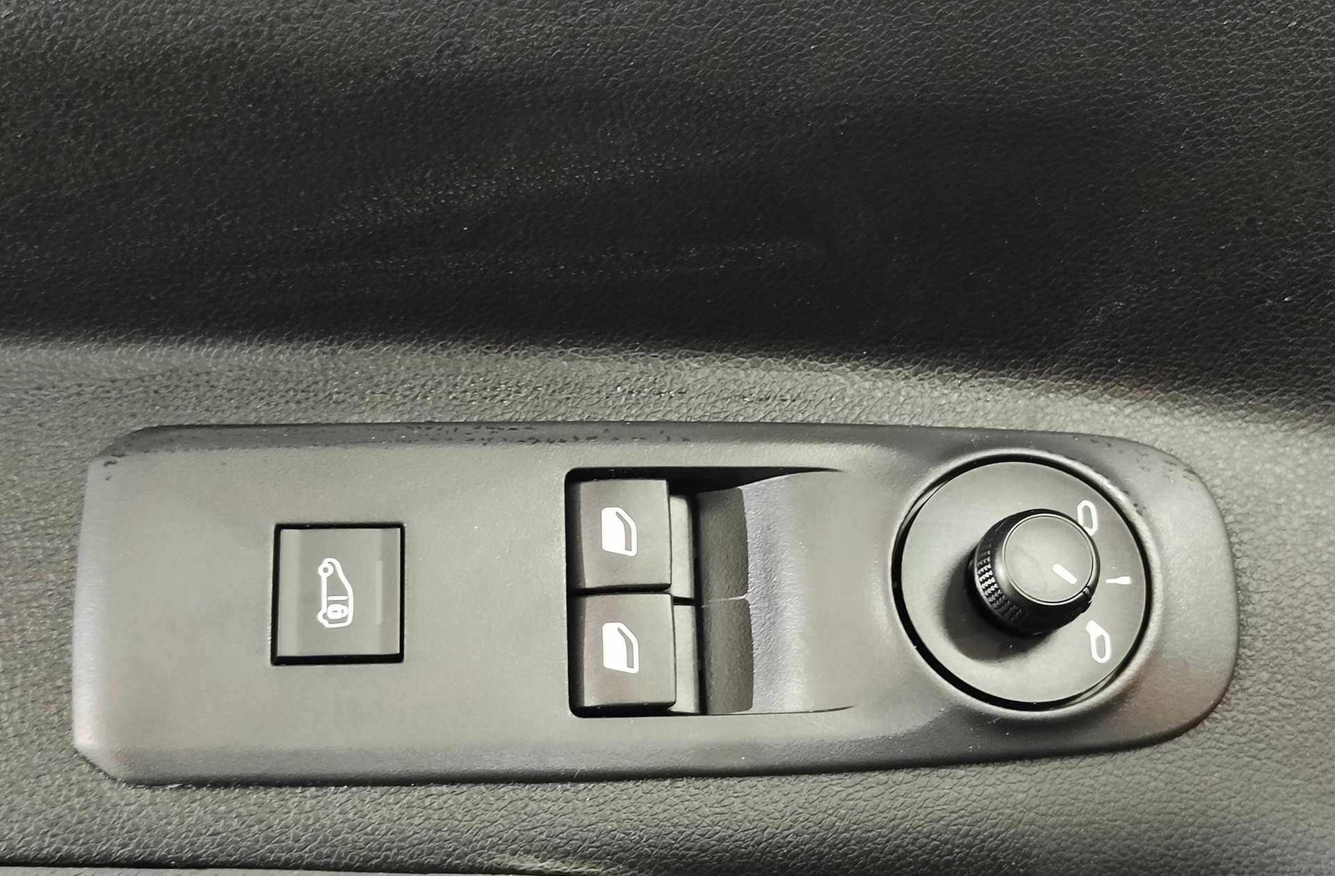 Fiat Doblò BlueHDi 100 M - foto 34
