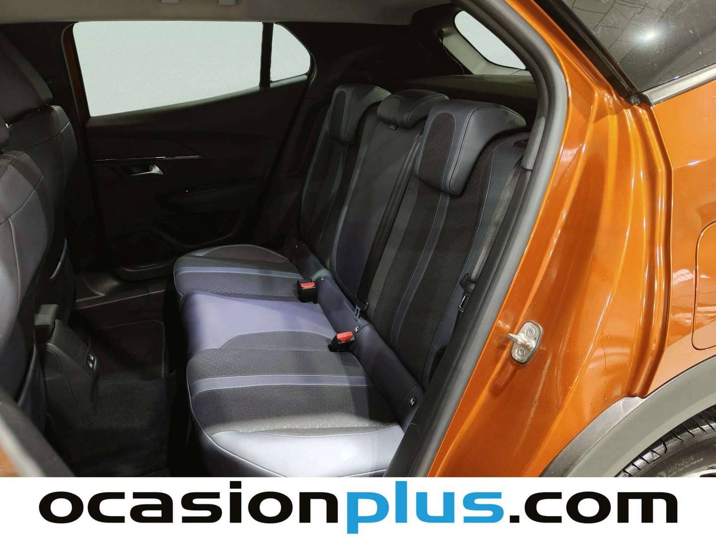 Foto Peugeot 2008 Peugeot 2008 BlueHDi 100 Allure (100 CV)