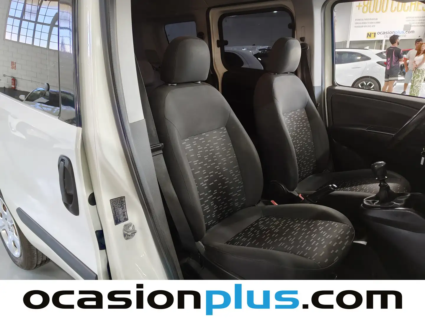 Foto Opel Combo Opel Combo Tour 1.6 CDTI Expression L1 H1 (105 CV)