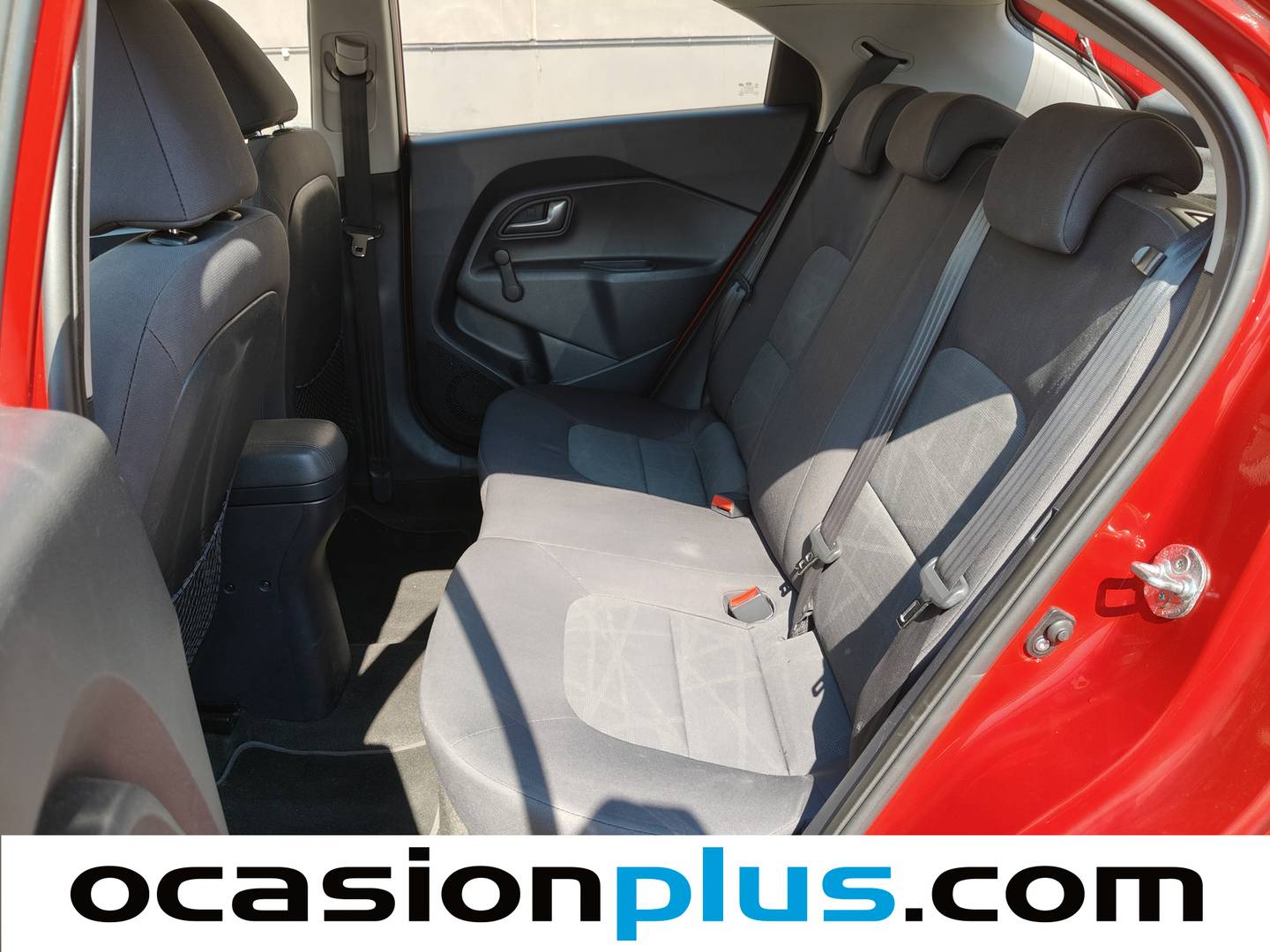 Foto asientos traseros KIA Rio KIA Rio 1.2 CVVT Concept (85 CV)
