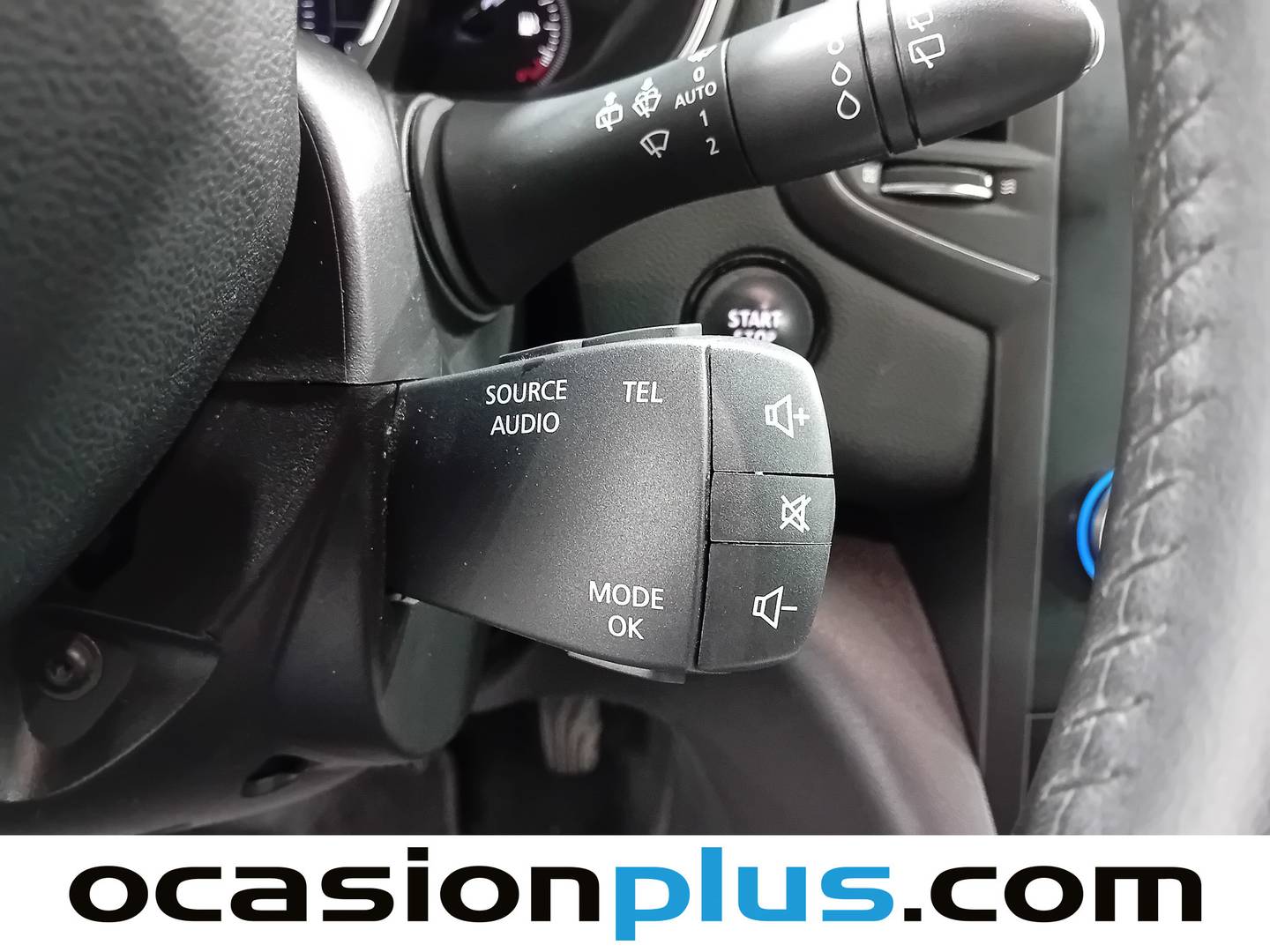 Foto Renault Mégane Renault Megane Zen TCe (140 CV) GPF