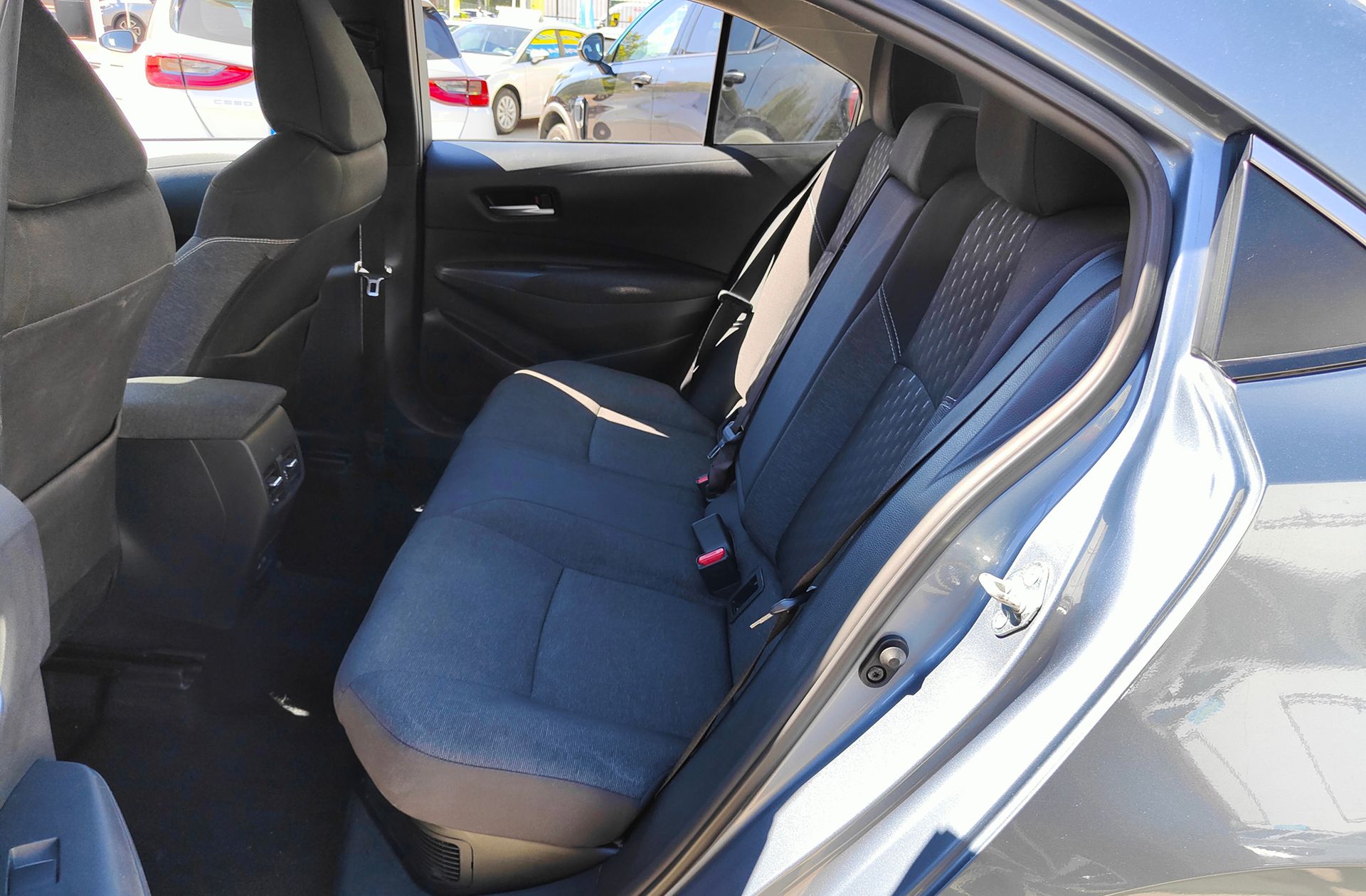 Toyota Corolla 140H Style - foto 12