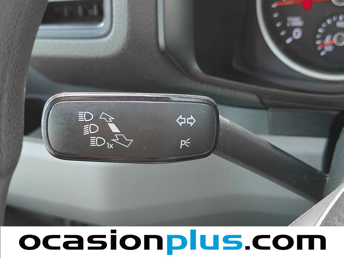 Volkswagen Crafter Volkswagen Crafter Furgon Furgon Batalla Media TA 2.0 TDI (140 CV) 3.500 de segunda mano