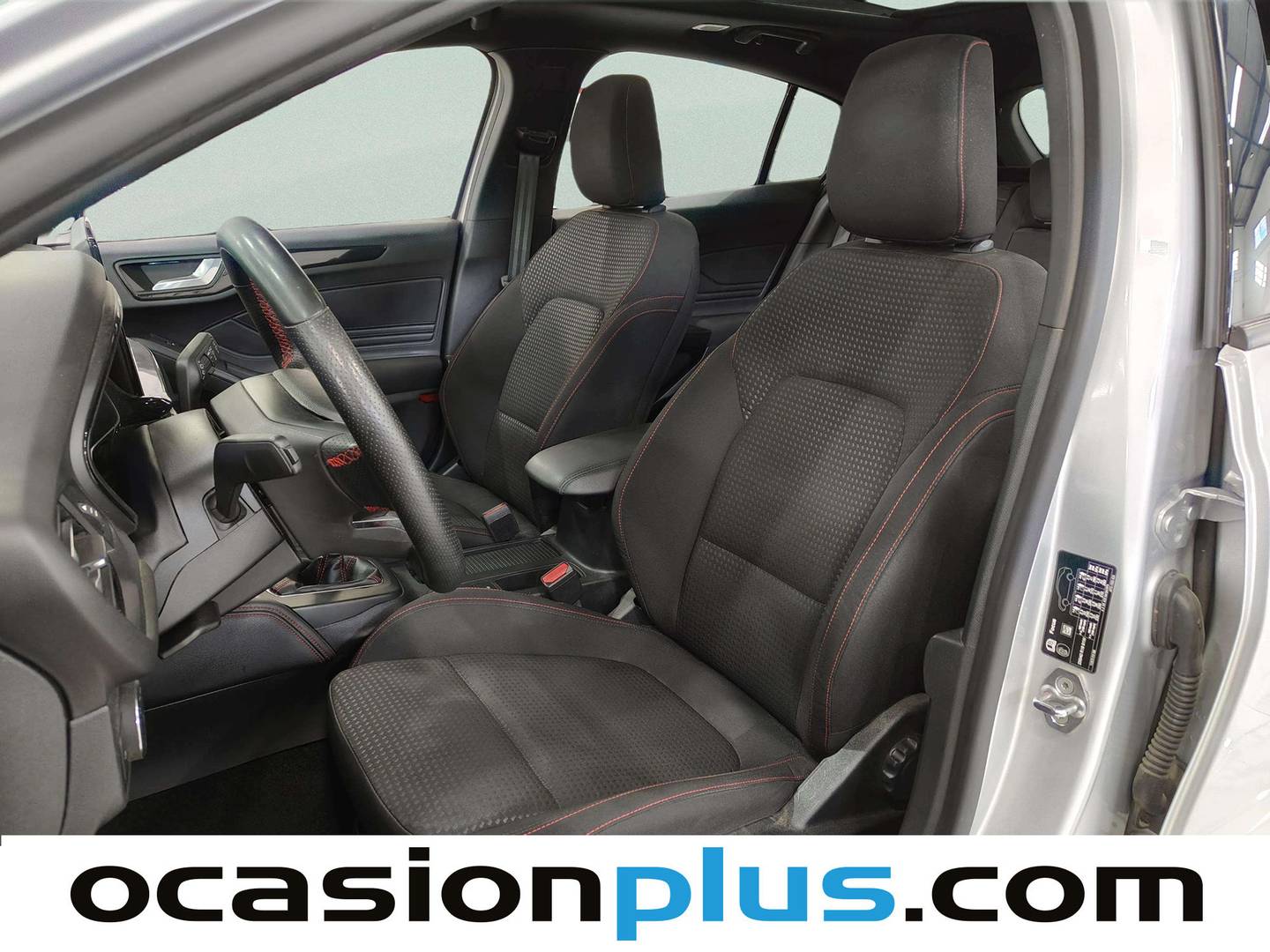 Foto asientos delanteros Ford Focus Ford Focus 1.0 Ecoboost MHEV ST-Line X (155 CV)