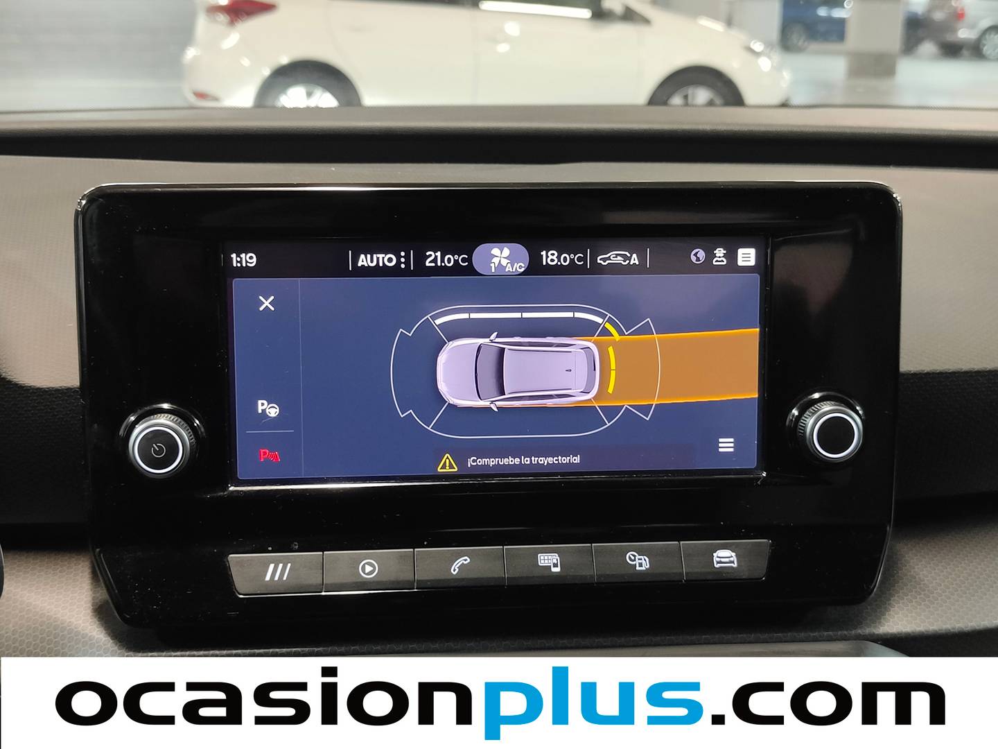 Equipamiento del Seat León Seat León ST 2.0 TDI S&S Style XL (115 CV)