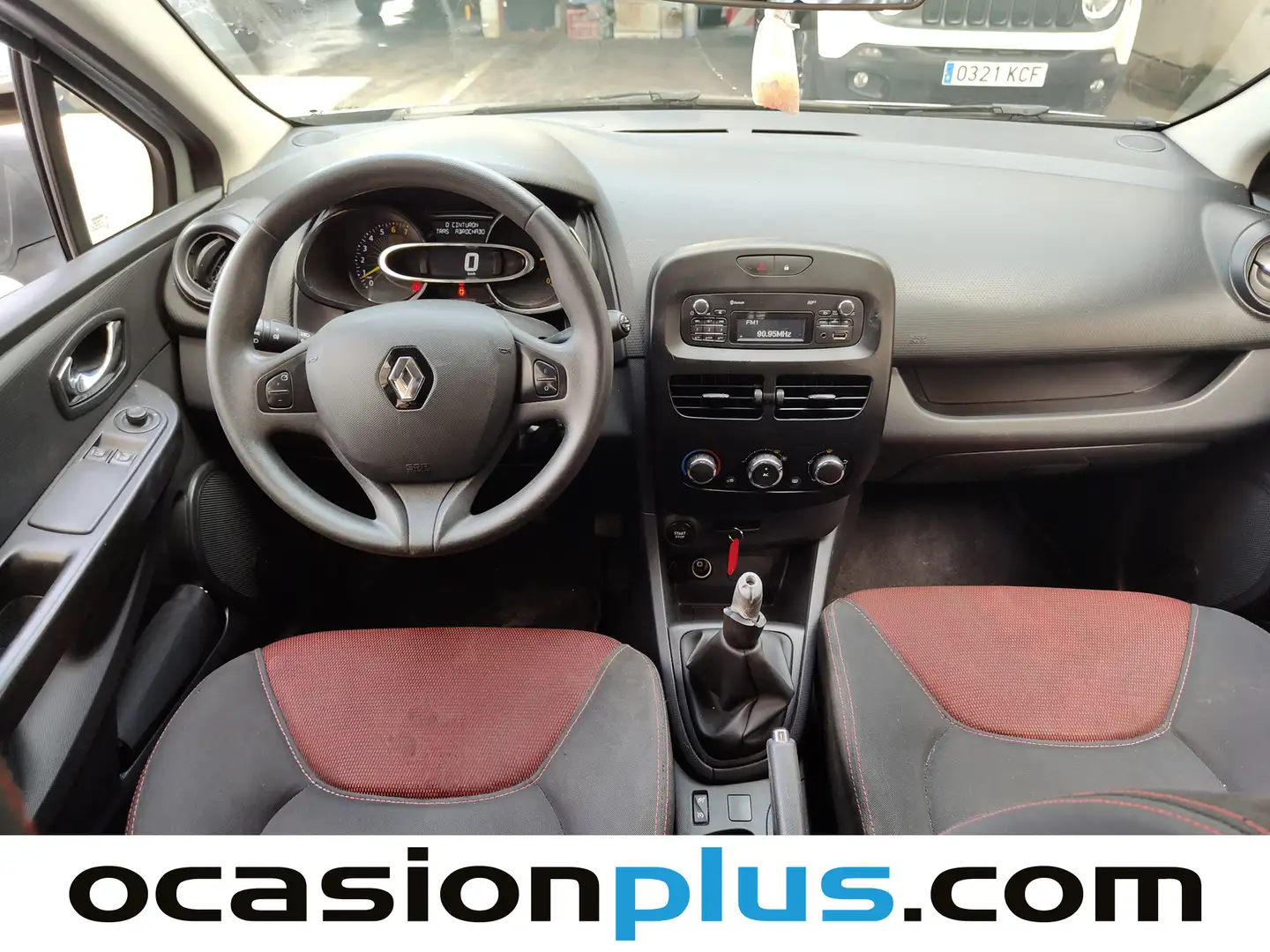 Foto Renault Clio Renault Clio 1.2 Authentique (75 CV)