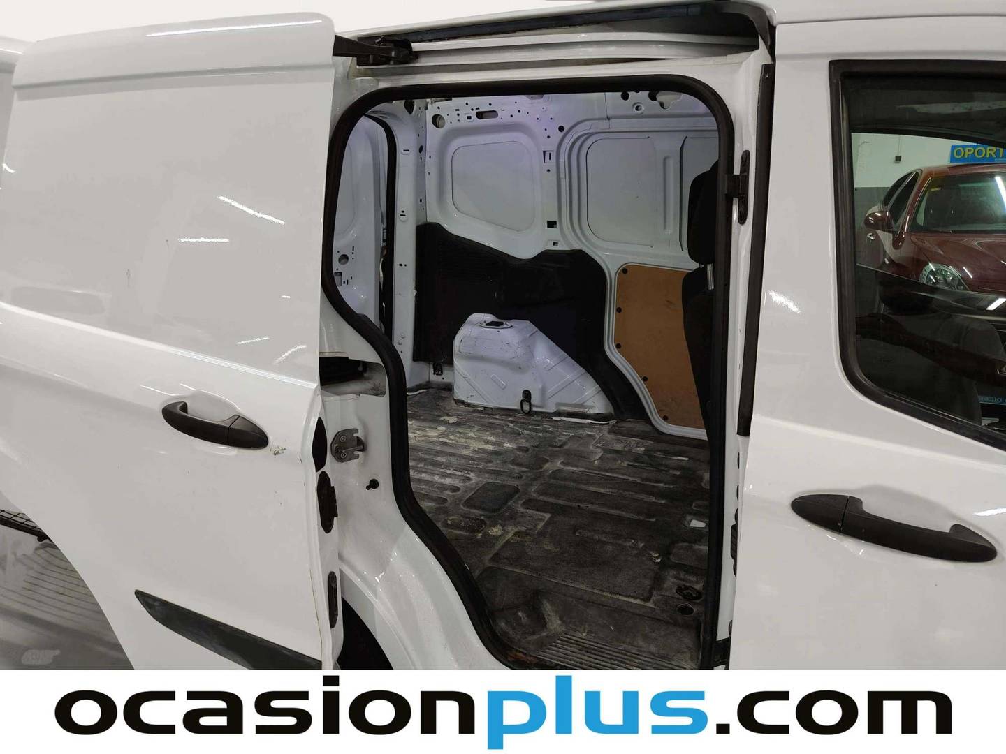 Foto asientos traseros Ford Transit Courier Ford Transit Courier Furgon 1.5 TDCI Trend (75 CV)