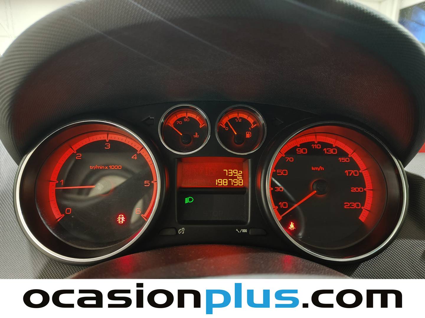 Foto Peugeot 308 Peugeot 308 1.6HDI FAP Sportium 6 vel. (112 CV)