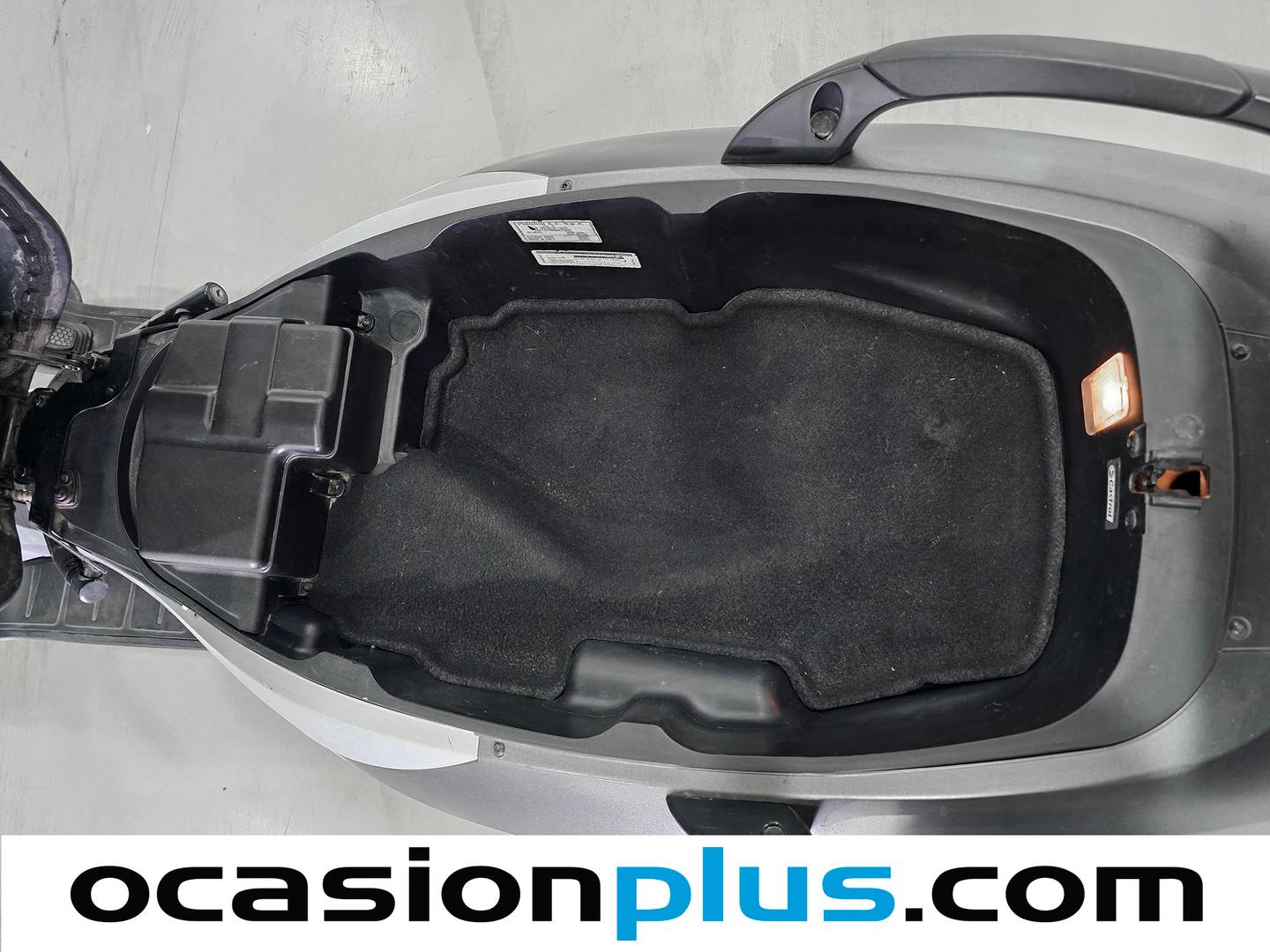 Piaggio MP3 LT 500 Business Piaggio MP3 LT 500 Business MP3 500 HPE (45 CV) gasolina