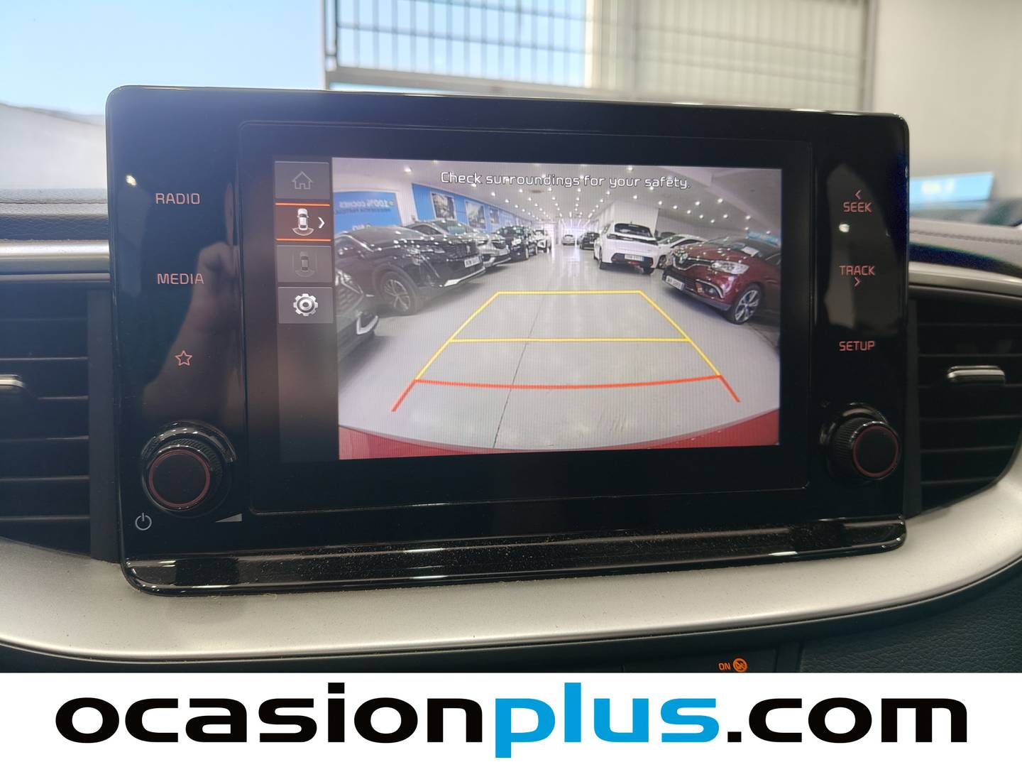 Extras y acabados del KIA Ceed KIA Ceed 1.0 MHEV Drive DCT (120 CV)