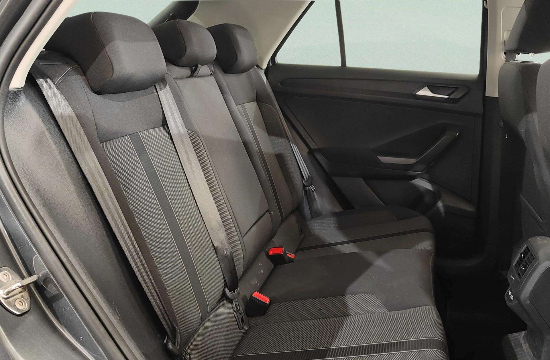 Volkswagen T-Roc Life 1.0 TSI - foto 19