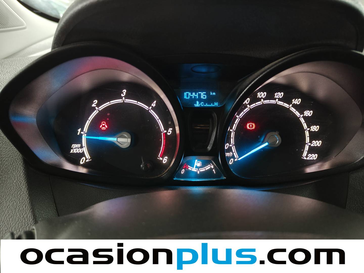 Ford Tourneo Courier Ford Tourneo Courier 1.5 TDCi Ambiente (75 CV) manual
