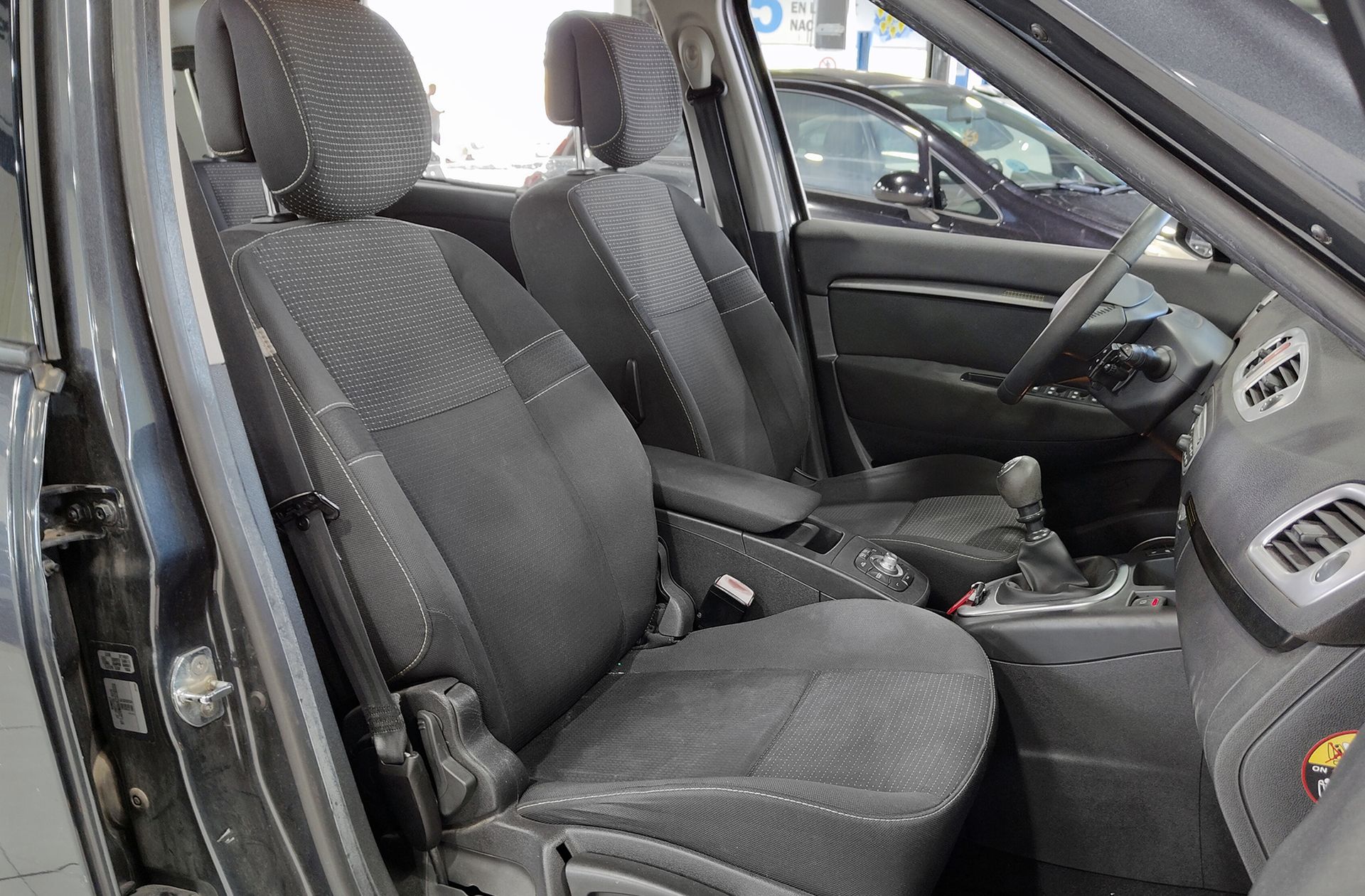 Renault Grand Scénic Dynamique dCi - foto 14