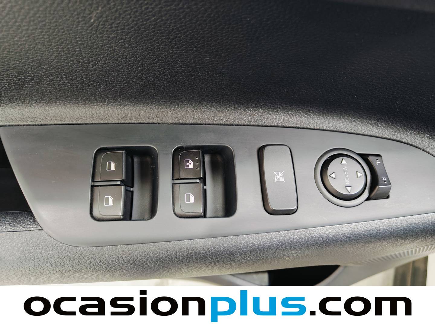 KIA Stonic KIA Stonic 1.0 T-GDi MHEV MT Concept (100 CV) híbrido