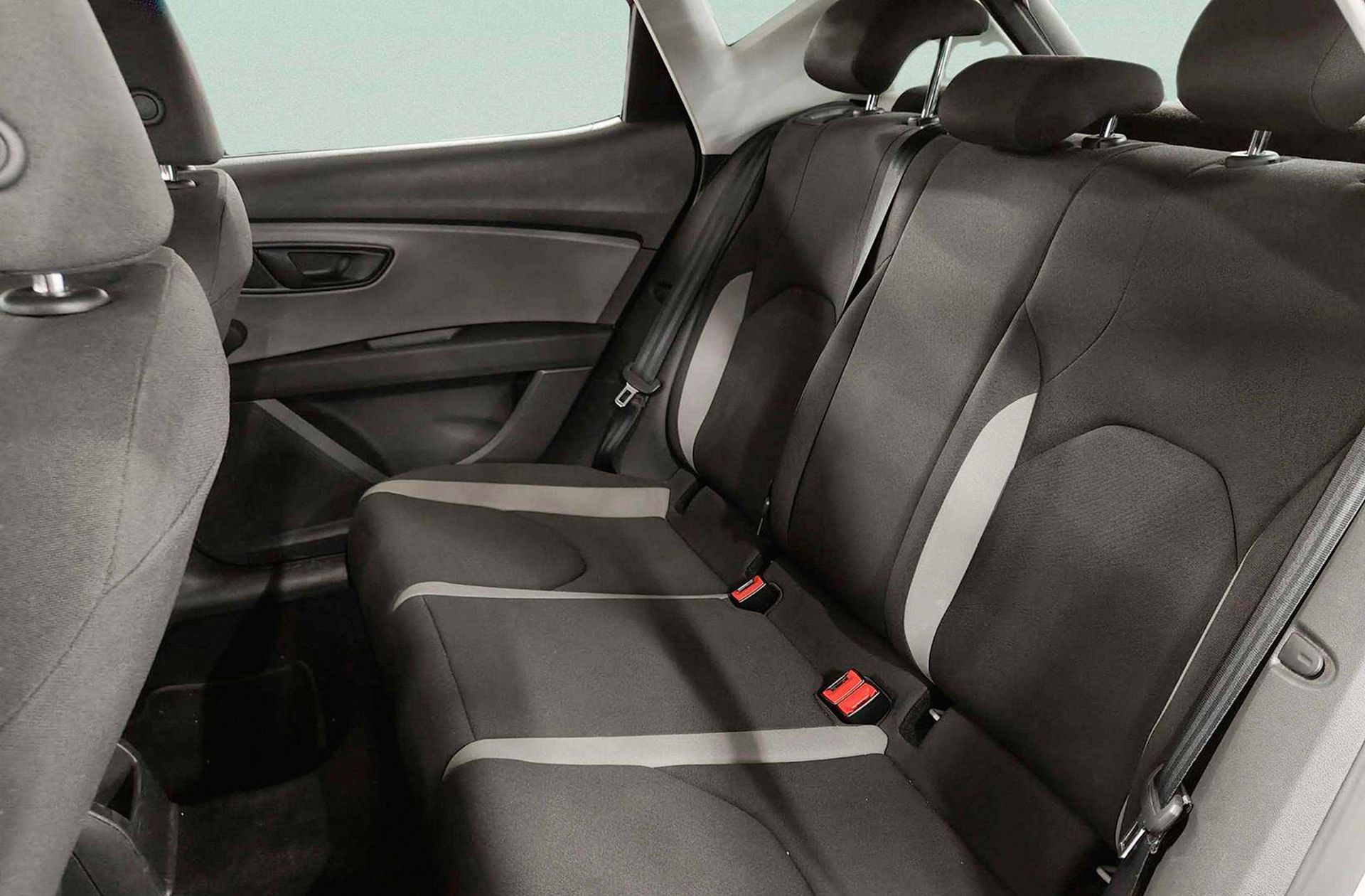 SEAT León 1.6 TDI Reference - foto 9
