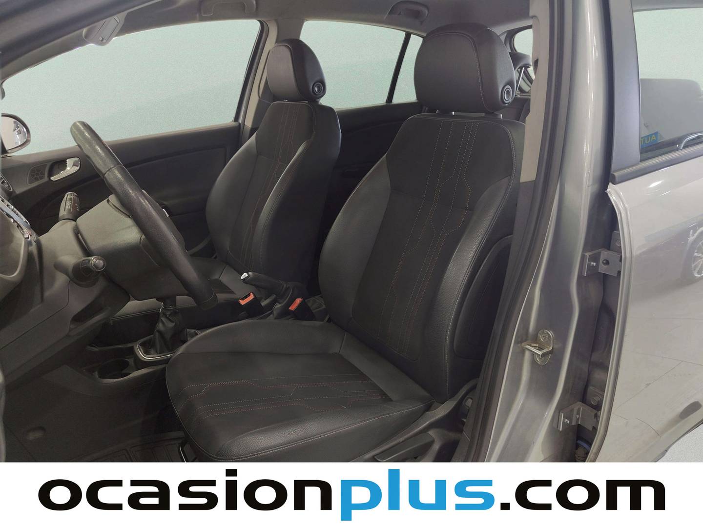 Foto asientos delanteros Opel Corsa Opel Corsa 1.3 ecoFLEX Selective (75 CV)