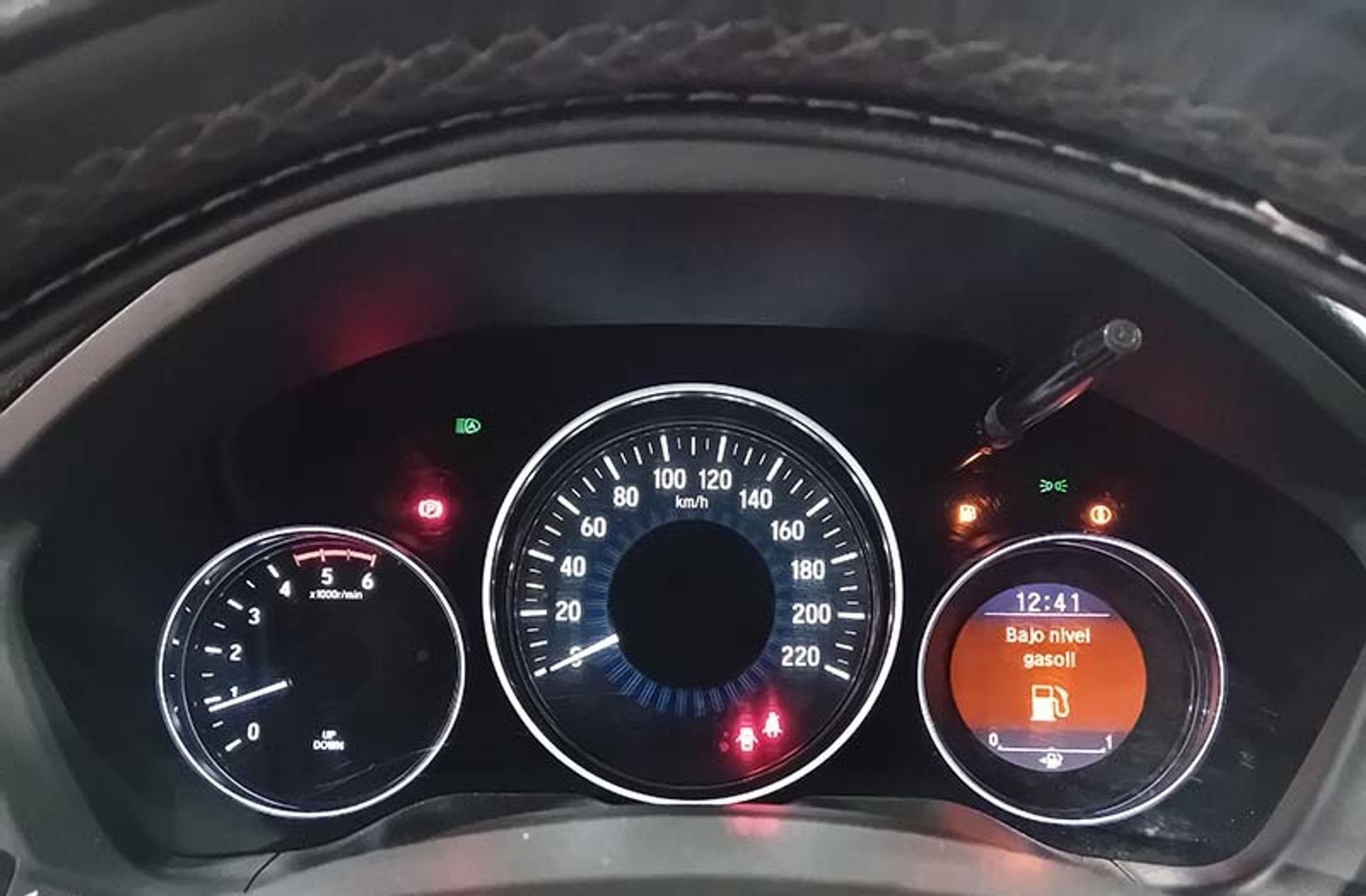 Honda HR-V 1.6 i-DTEC Executive - foto 25