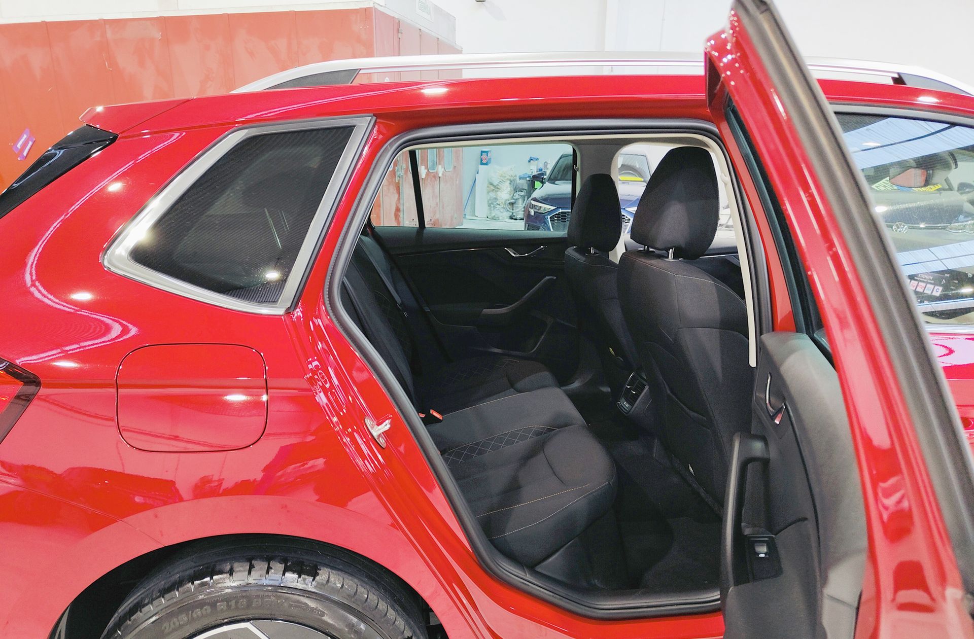 Škoda Kamiq 1.5 TSI Ambition - foto 19