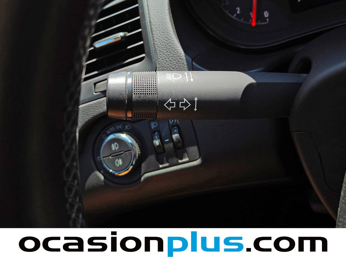 Opel Insignia Opel Insignia 1.4 Turbo S&S Selective (140 CV) gasolina