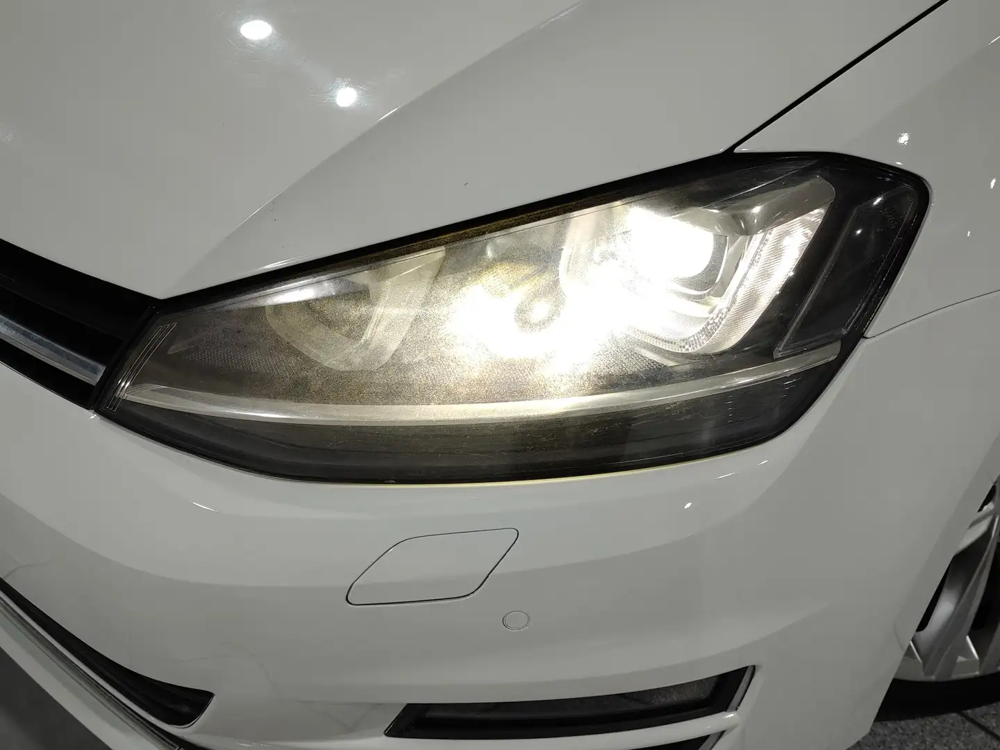 Foto Volkswagen Golf Volkswagen Golf Sport 2.0 TDI CR BMT (150 CV)