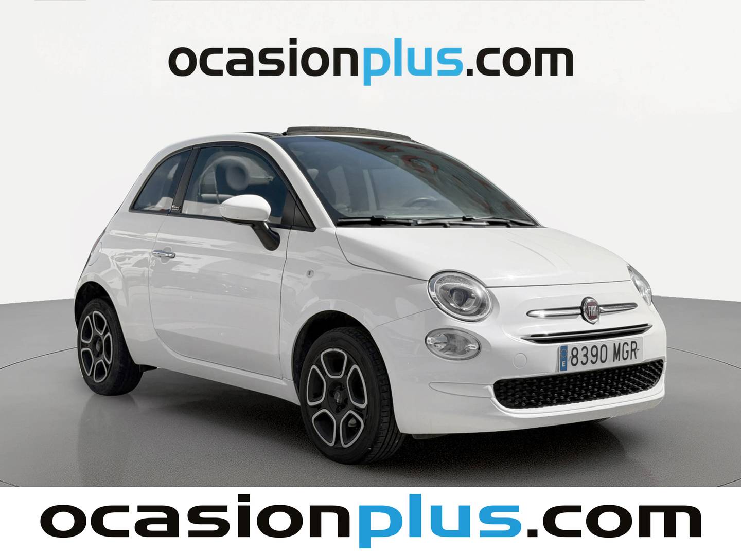 Foto delantera Fiat 500C Fiat 500C 1.0 Hybrid Club (70 CV) derecha